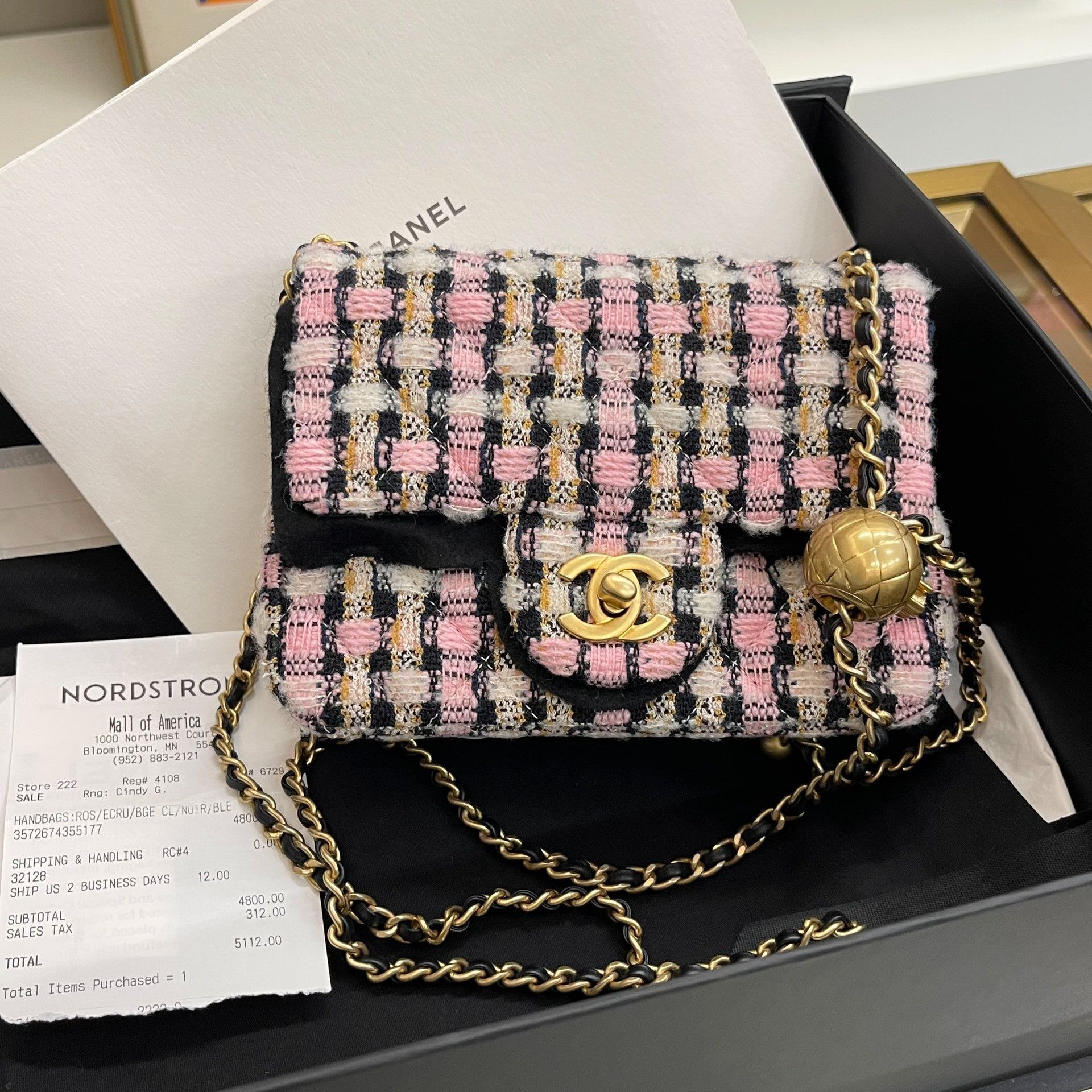 Chanel Pre-loved Bag Very good condition Size ONE SIZE - 1 Thumbnail