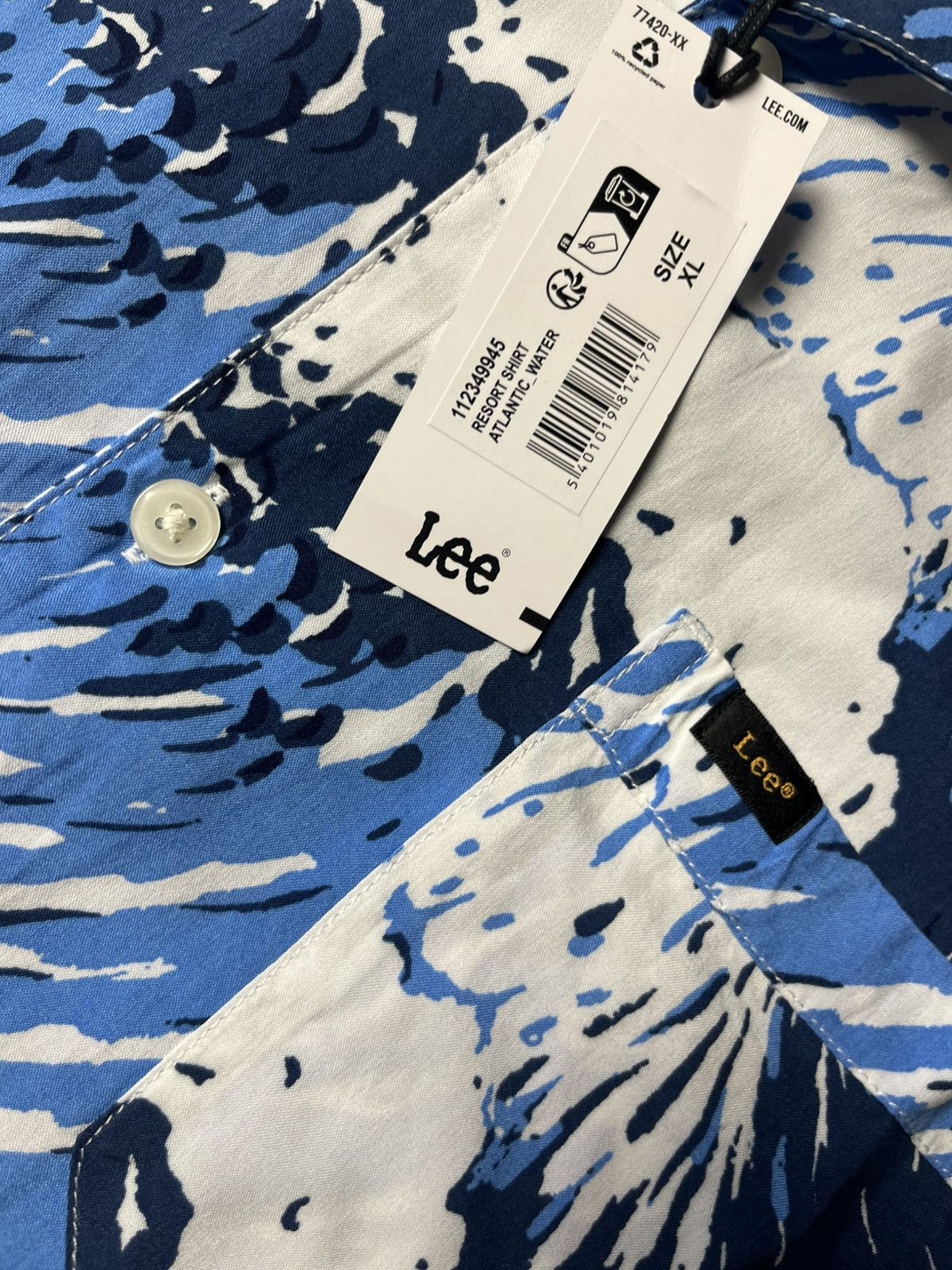 Lee Lee shirt hawaii short sleeve size XLarge Size US XL / EU 56 / 4 - 5 Thumbnail