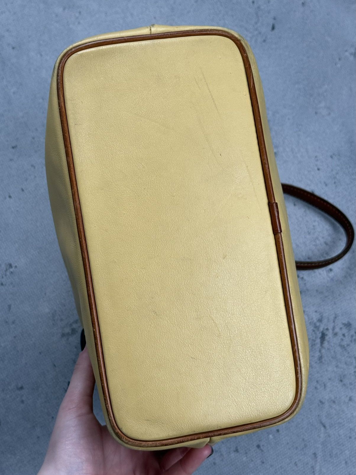 Felisi Felisi Italian Leather Shoulder Bag Yellow Brown 90s Classic Size ONE SIZE - 4 Thumbnail