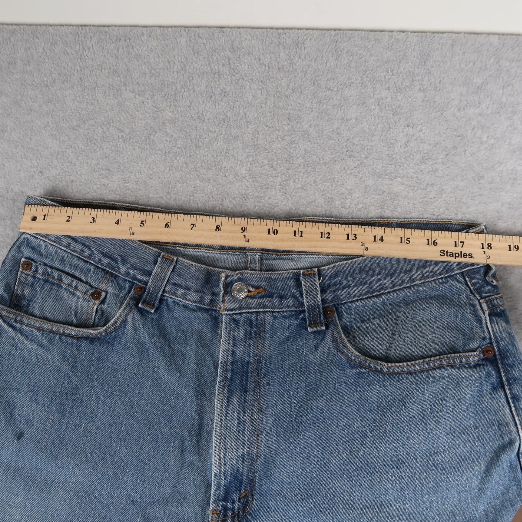 Levi's VINTAGE Levi's 550 Jeans - Denim - Adult Men - 38 Regular - Blue - Relaxed Fit - 5-Pocket - Zip Closure - USA Theme - 2000s Size US 38 / EU 54 - 5 Thumbnail
