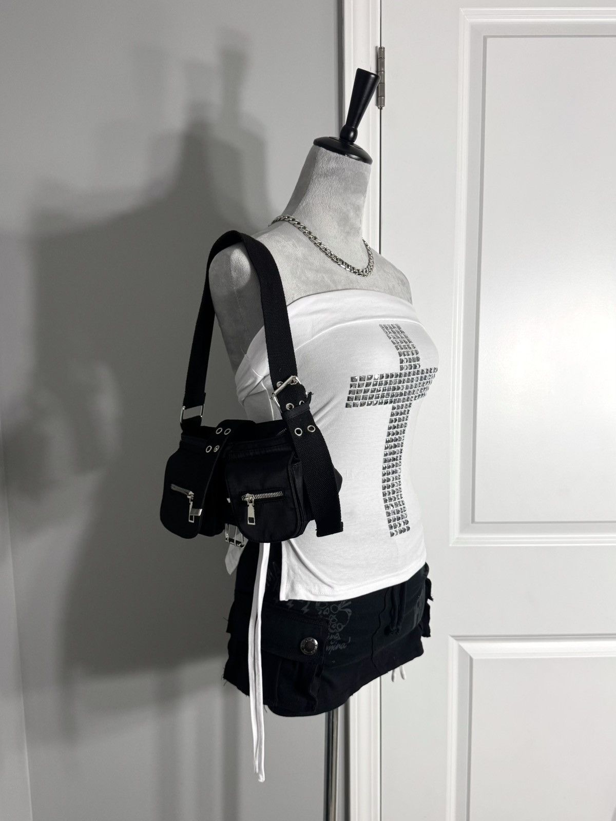 Other Y2K White & Silver Studded Cross Strapless Fold Over Top Size S / US 4 / IT 40 - 2 Thumbnail