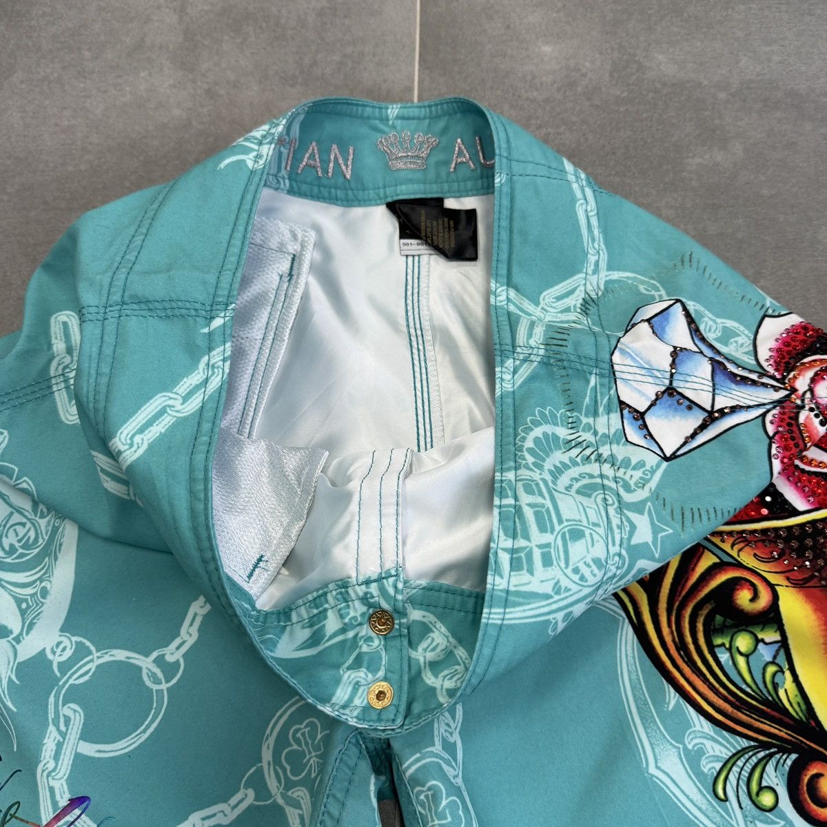 Christian Audigier Christian Audigier Surf Style Tattoo Y2K Board Men Shorts Size US 33 - 13 Thumbnail