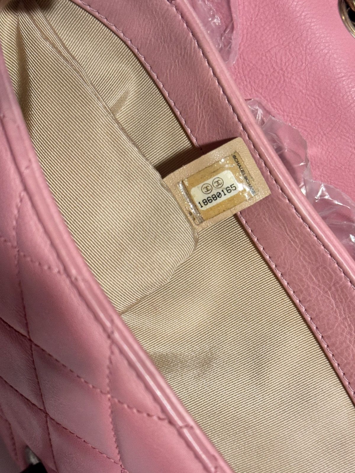 Chanel Chanel Pink Calfskin Leather Zipped Back Pocket Flap Bag Size ONE SIZE - 6 Thumbnail