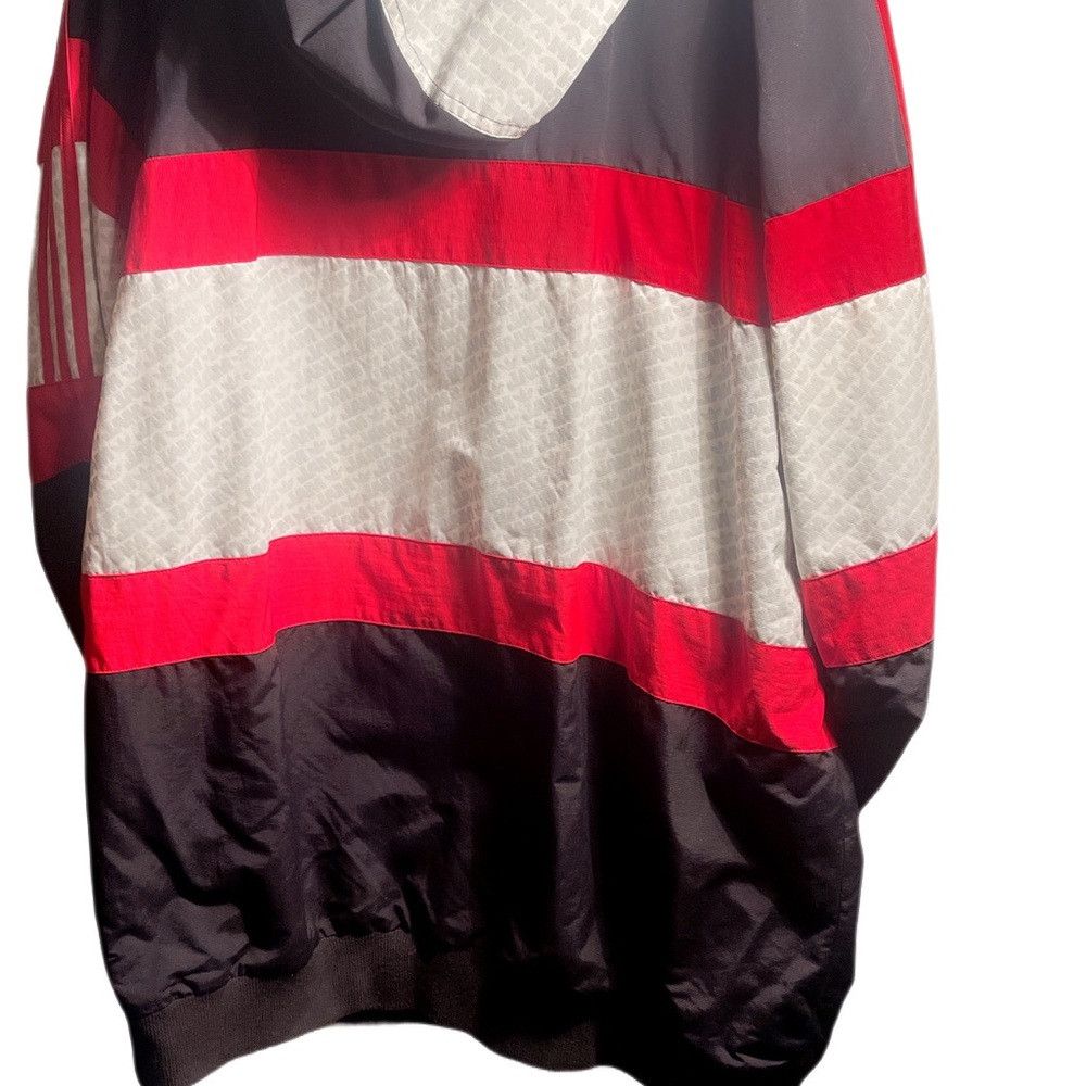 Adidas Vintage deadstock Adidas “jam MasterJay”nylon jacket Size US L / EU 52-54 / 3 - 8 Thumbnail