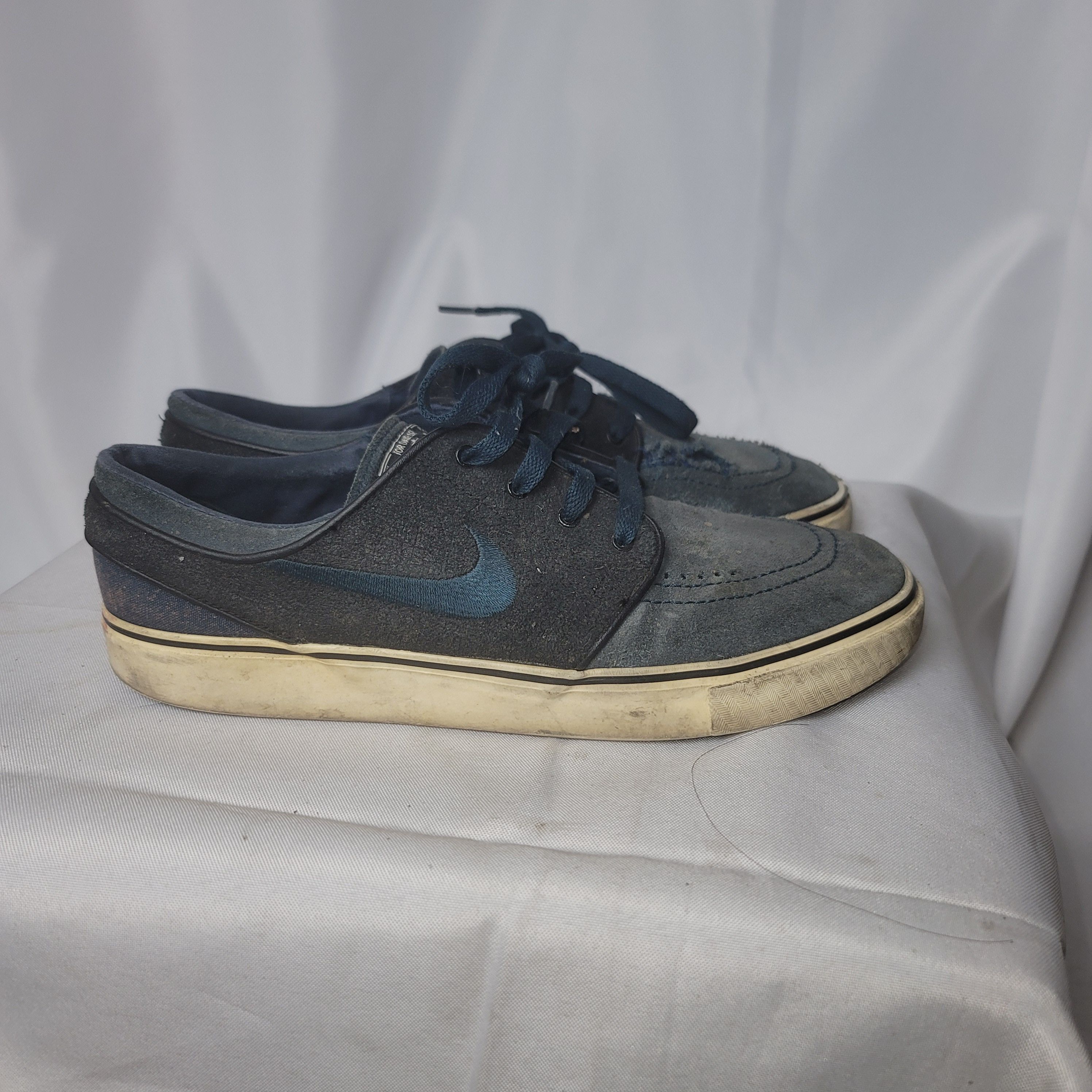 Nike Nike SB Zoom Stefan Janoski (Blue/Black Suede) Size US 8.5 / EU 41-42 - 1 Thumbnail