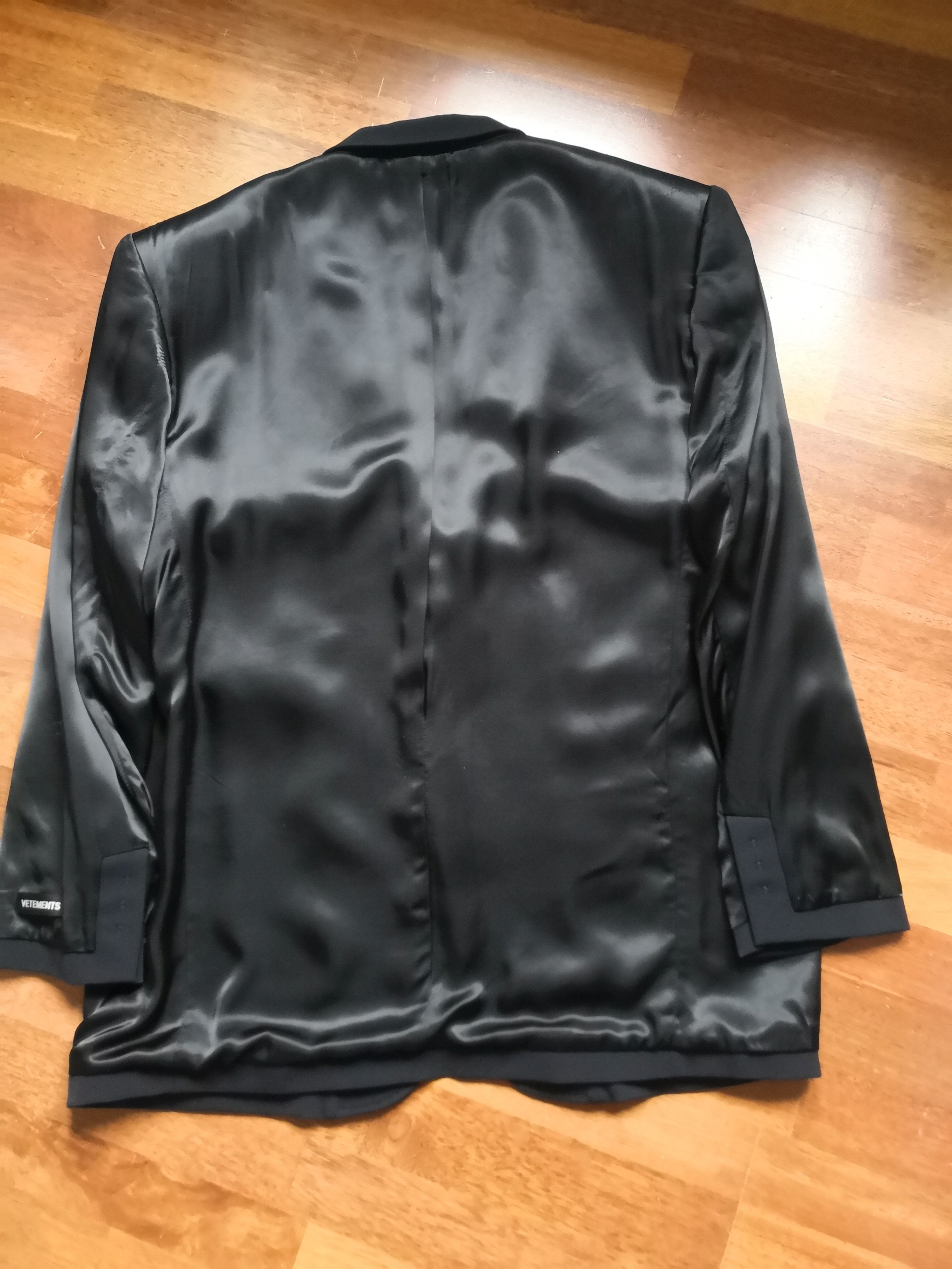 Vetements Rare Vetements insight out jacket Size US S / EU 44-46 / 1 - 2 Thumbnail