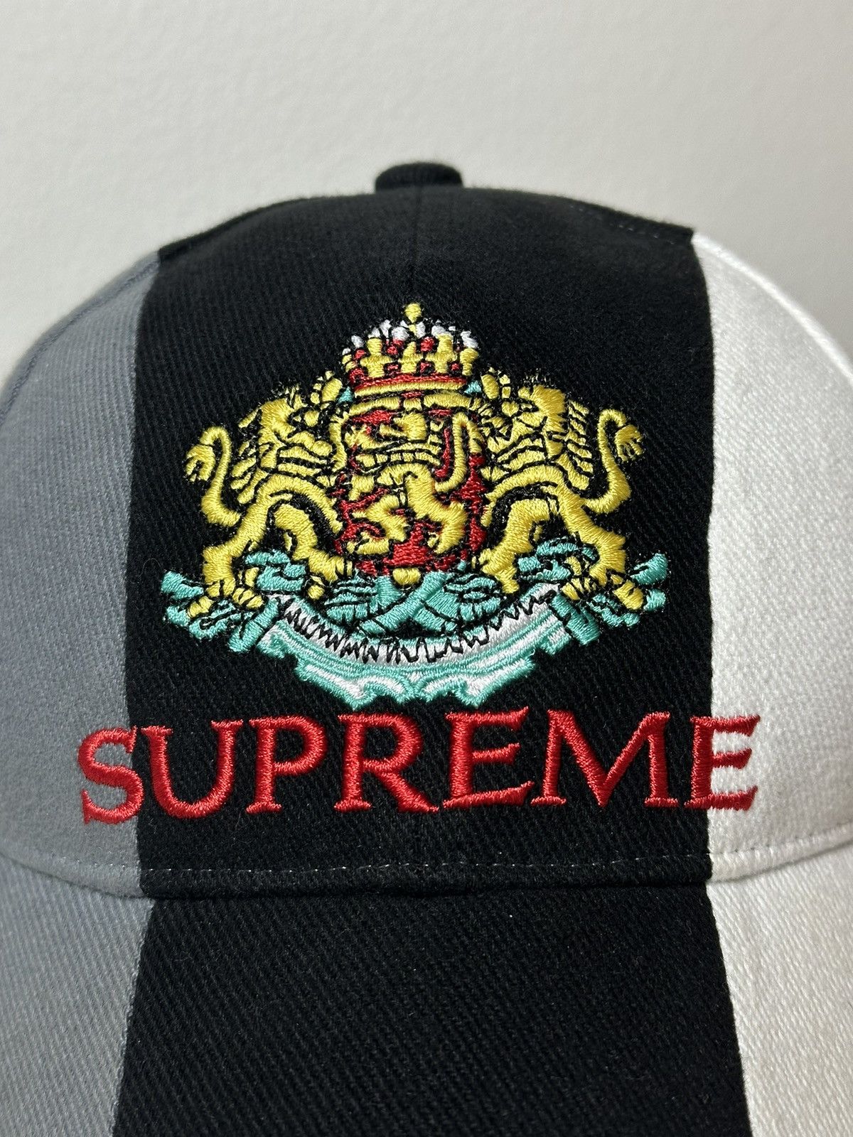 Supreme Supreme Crest 6-Panel Cap Hat Size ONE SIZE - 2 Thumbnail
