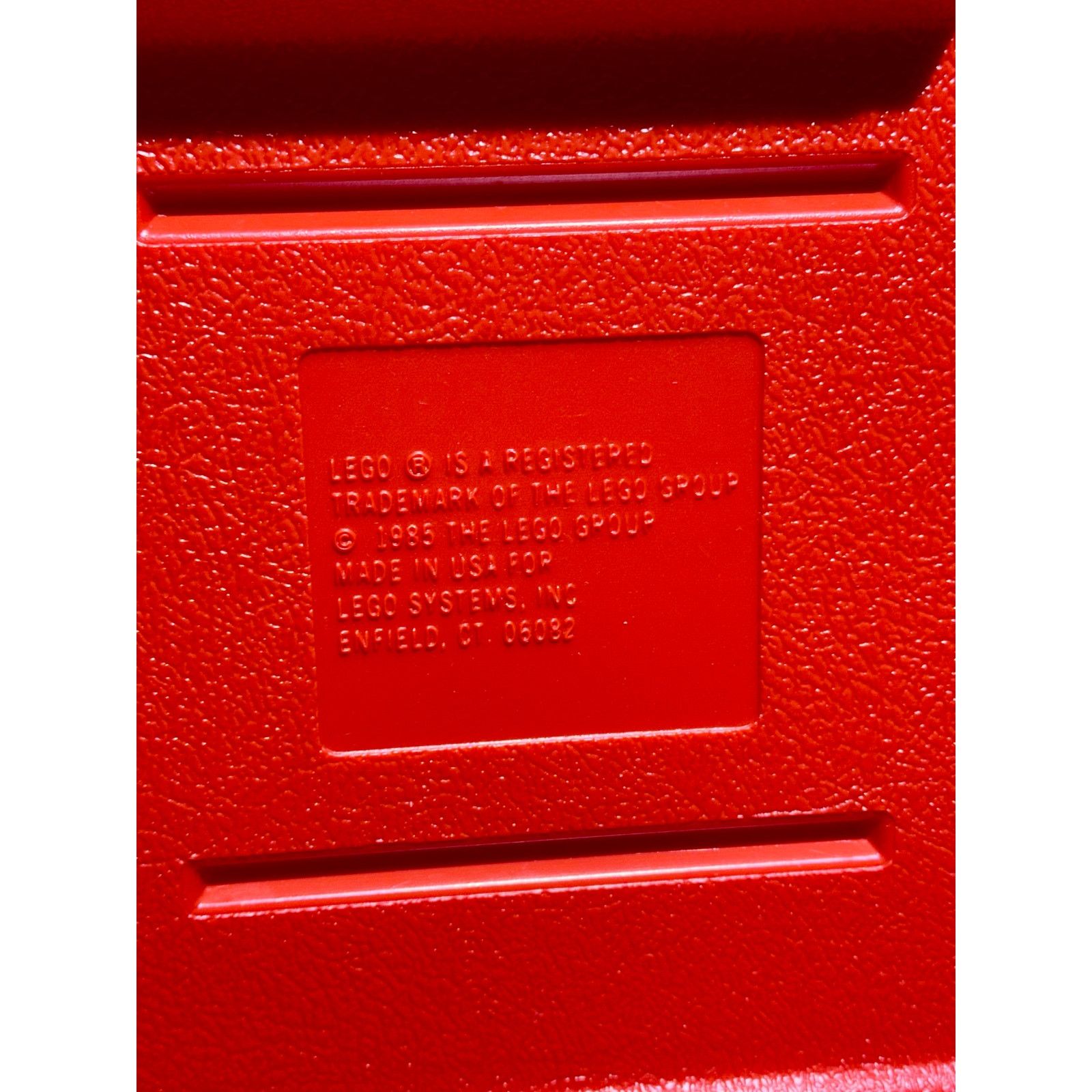 LEGO VintageLEGO 1985 RedPlastic StorageCarrying Case 15"x12"x4" Size ONE SIZE - 9 Thumbnail