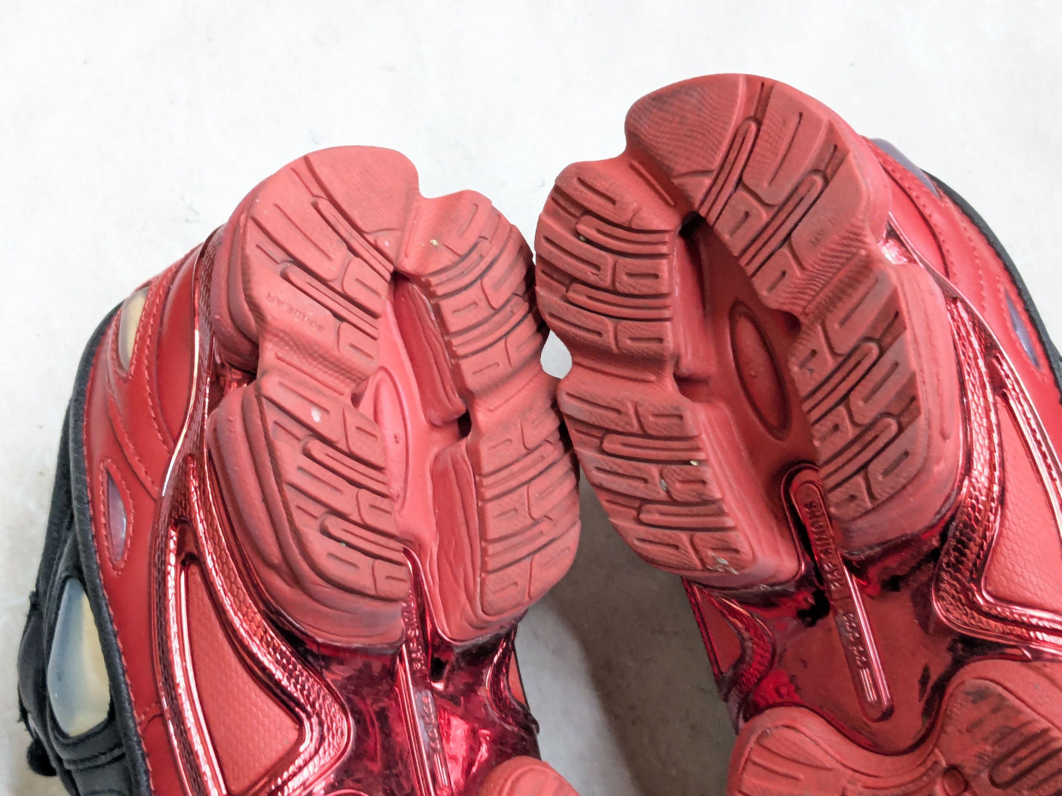 Raf Simons Adidas Raf Simons Ozweego 3 Black Scarlet DA8775 Black 7 Size US 7 / EU 40 - 13 Thumbnail