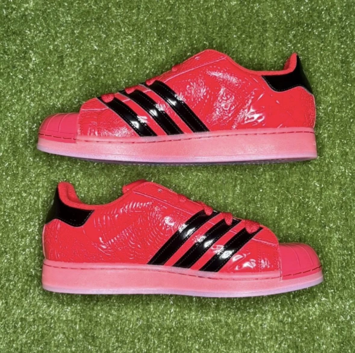 Sp5der Sp5der Worldwide Adidas Red Superstar Size US 10 / EU 43 - 2 Thumbnail