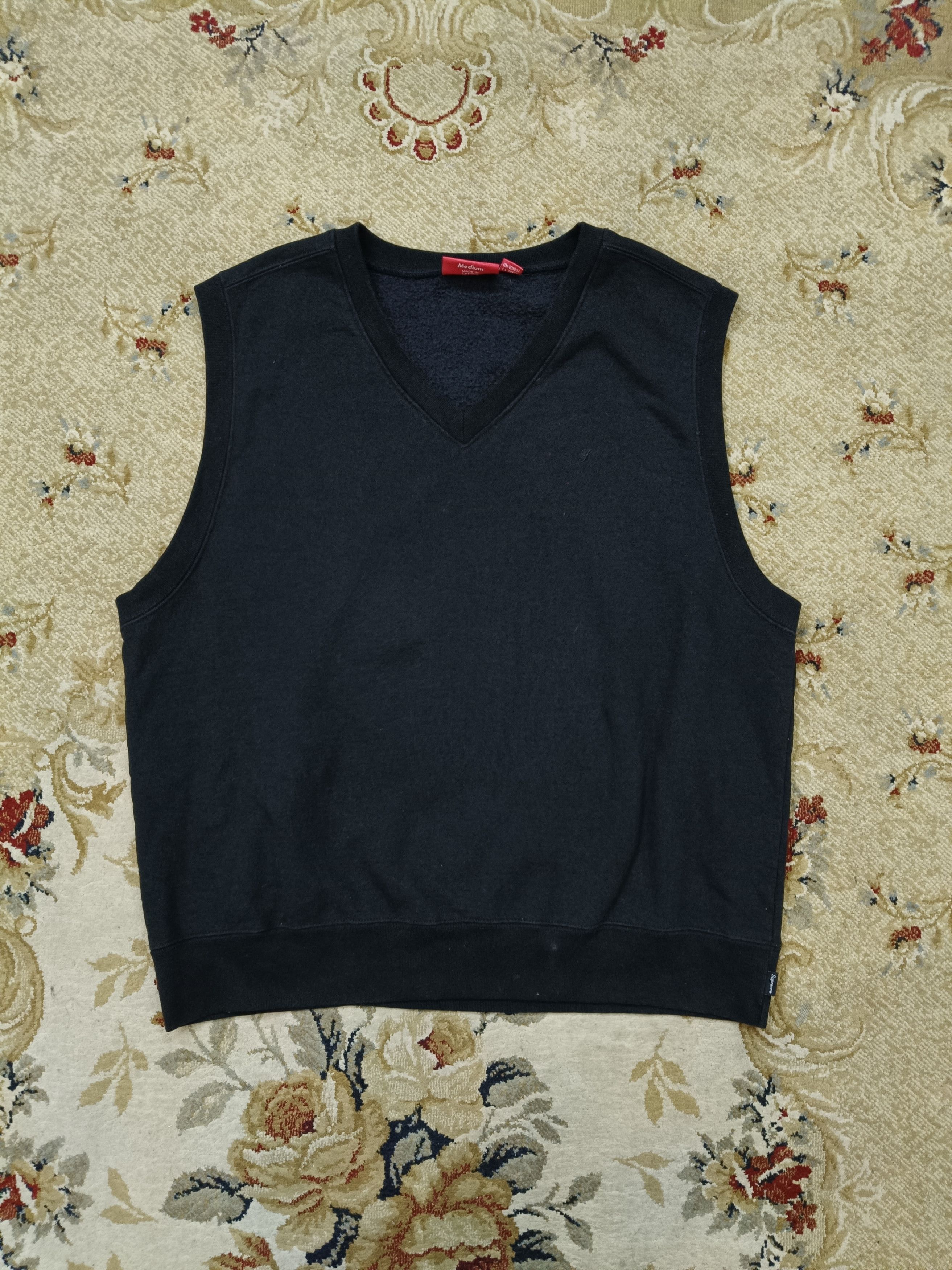 Supreme sweater vest online