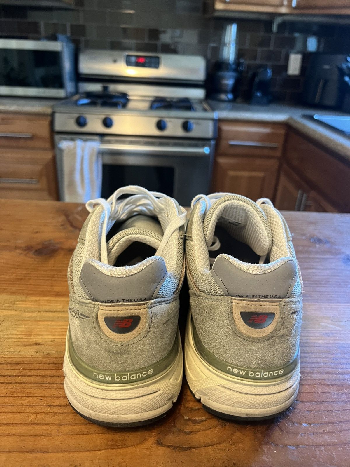 New Balance 990v3 Green New Balance Size US 11.5 / EU 44-45 - 4 Thumbnail