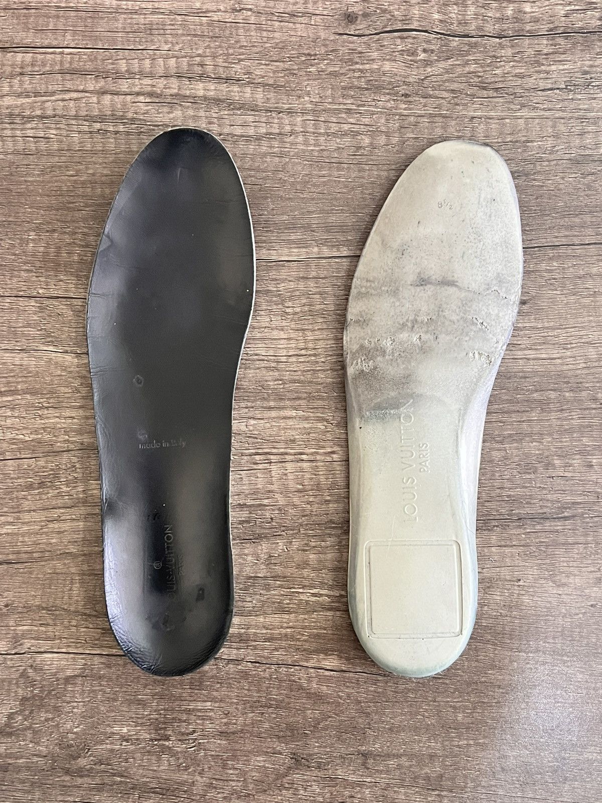 Louis Vuitton Run Away Sneakers - Black / White Size US 10.5 / EU 43-44 - 17 Thumbnail