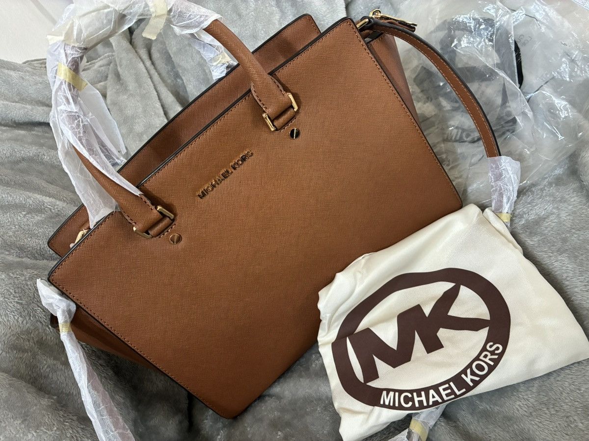Michael Kors NWT Michael Michael Kors Selma Large Leather Satchel Bag Size ONE SIZE - 11 Thumbnail