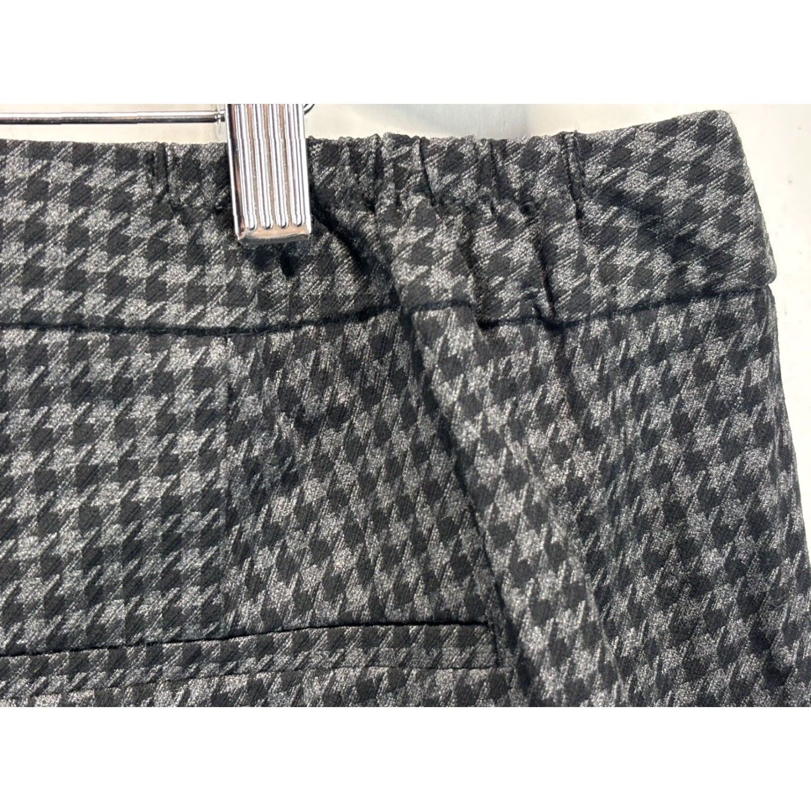 Talbots NEW Talbots Hampshire Plus Size 24W Houndstooth Ankle Pants with Buttons, Black Grey Womens Size 42" / US 20 - 6 Thumbnail