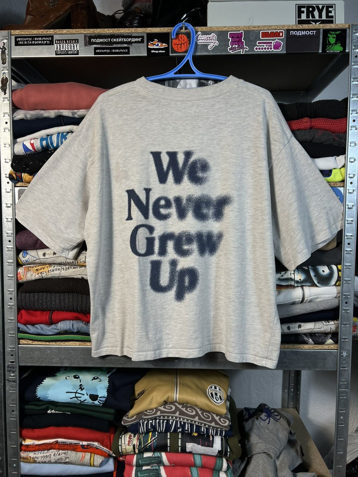 CHILDS Vintage Childish We Never Grow Up Tee y2k 00s’ hype dope Size US L / EU 52-54 / 3 - 1 Thumbnail