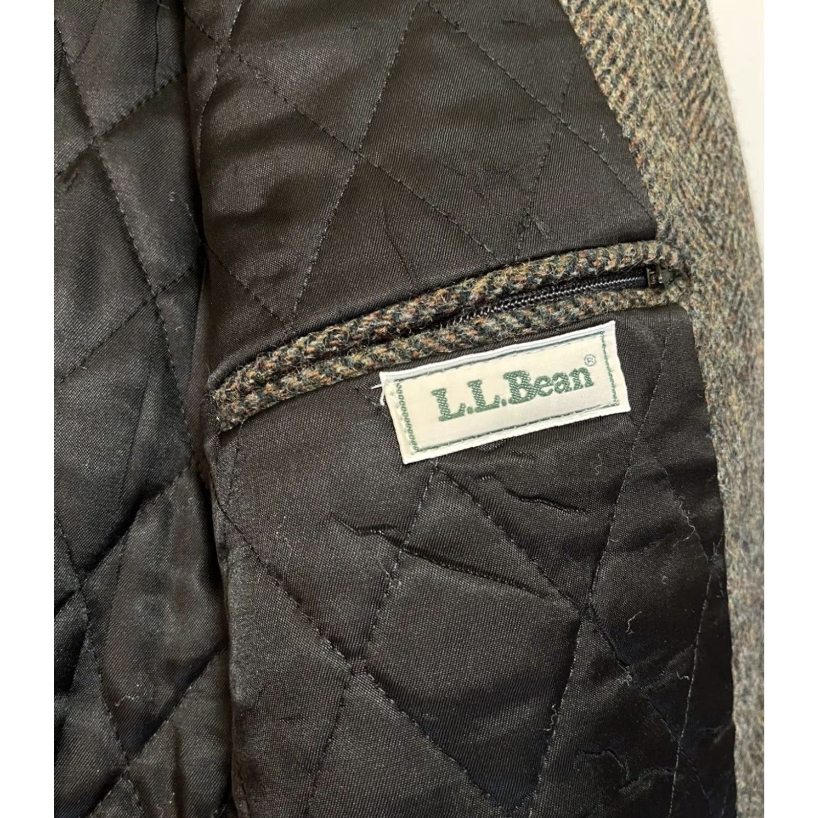 Vintage VINTAGE L.L. Bean Sport Coat Jacket Brown Tweed Wool 3-Button Notch Lapel Long Regular Men Size L USA Thinsulate 3M Quilted Lined Check Size US L / EU 52-54 / 3 - 3 Thumbnail