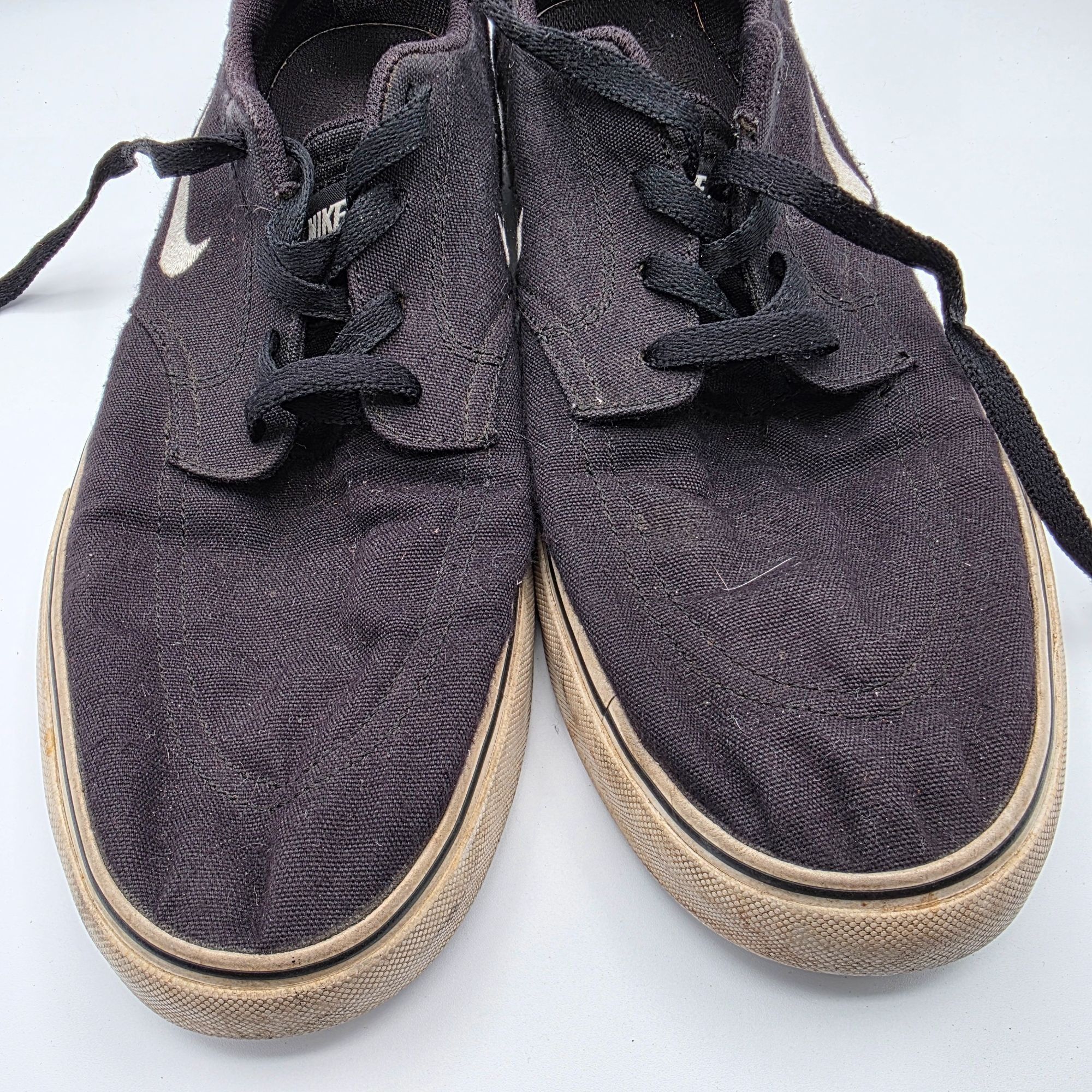 Nike Nike SB Clutch Mens Size 11.5 Black Sneaker Shoes Casual Ska Size US 11.5 / EU 44-45 - 9 Thumbnail