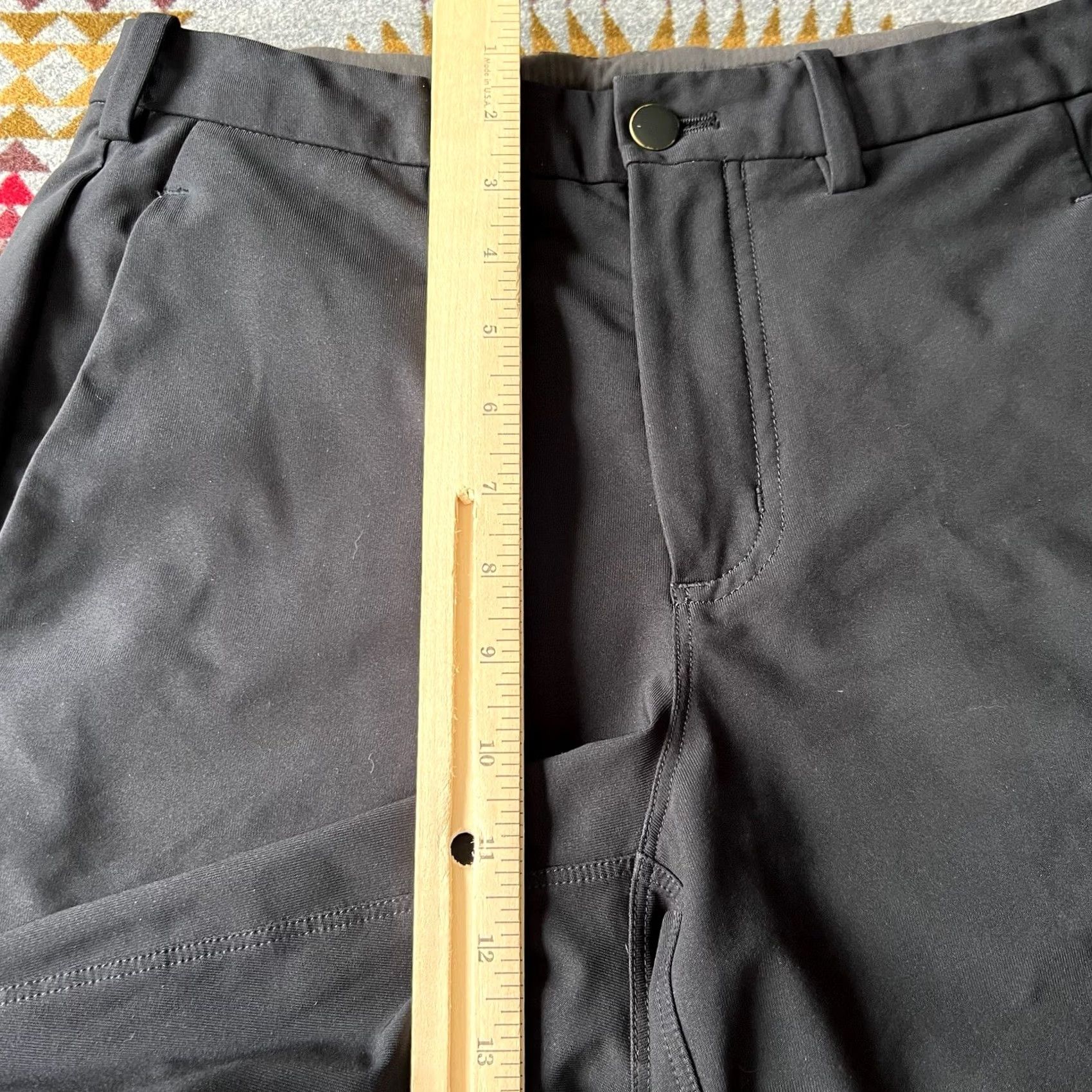 Lululemon Lululemon The Works Warpstreme Flat Front Chino Shorts Men 30 Black A9 Size US 30 / EU 46 - 4 Thumbnail