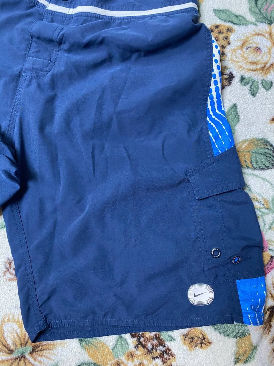 Nike Vintage blue Shorts big logo NIKE crazy Y2K streetwear Size US 32 / EU 48 - 4 Thumbnail