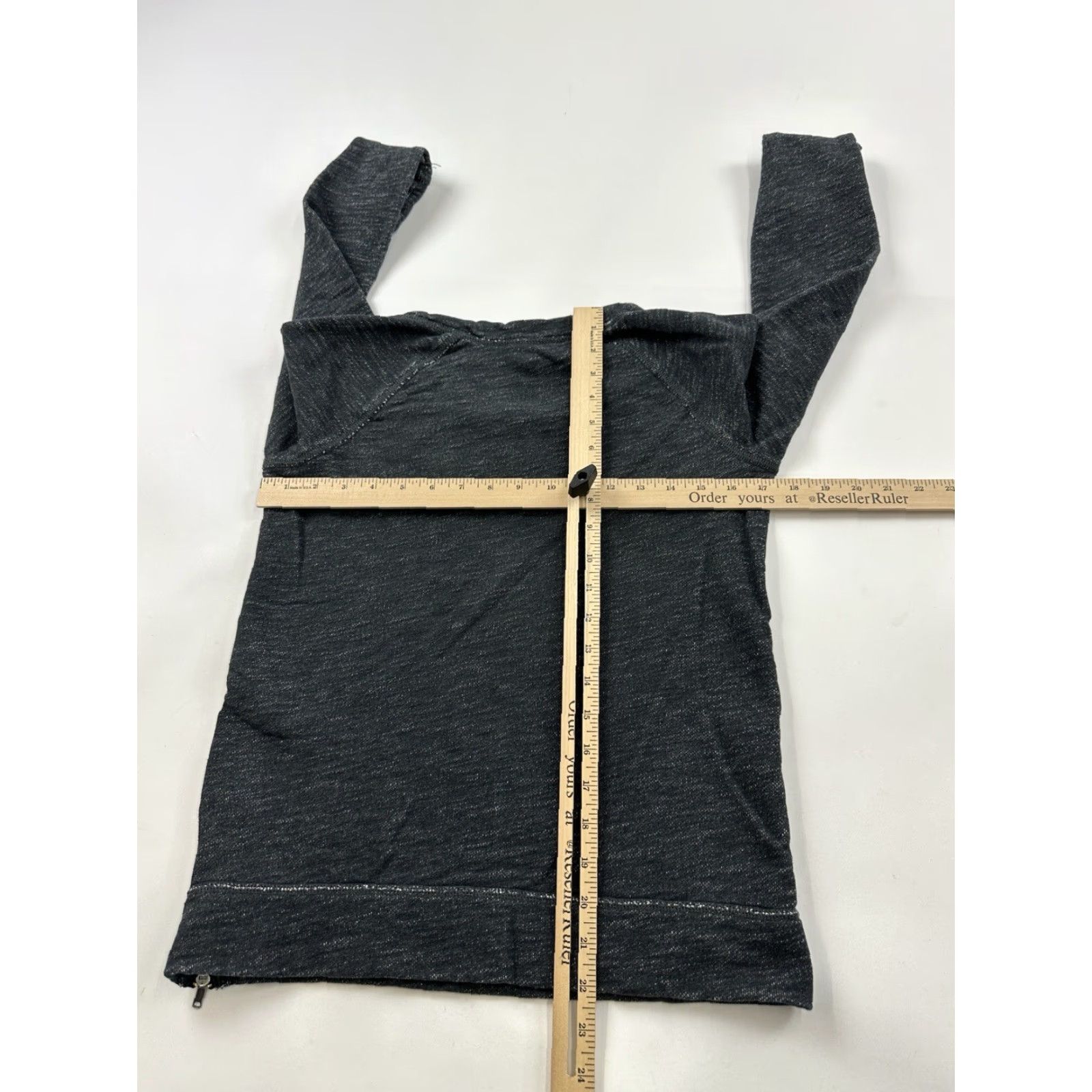 J.Crew J.Crew Sweatshirt Women’s Small Crew Neck Pullover Gray Side Zipper Womens/S? (but must be exact). Size S / US 4 / IT 40 - 7 Thumbnail