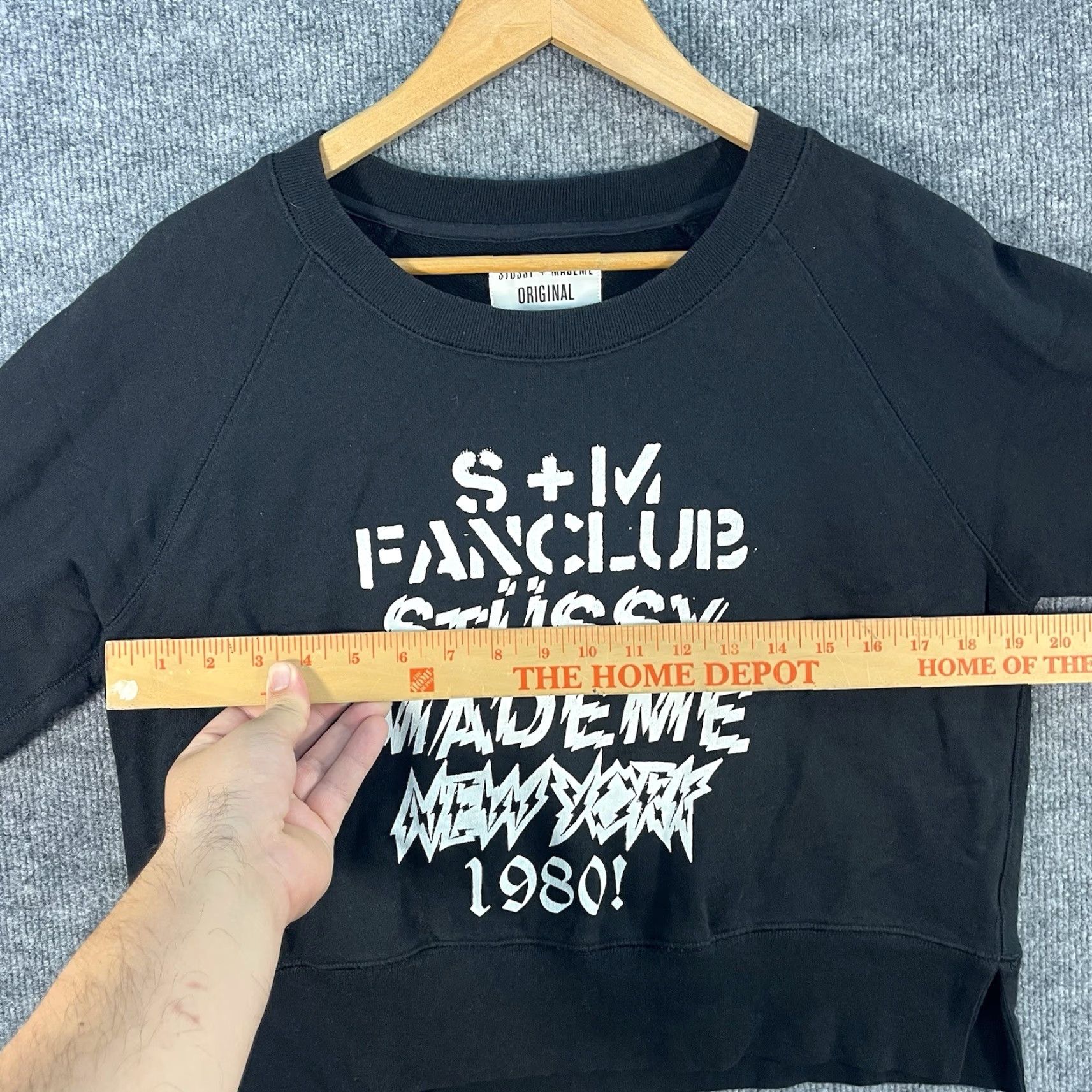 MadeMe VINTAGE Stussy Crewneck Sweatshirt Cropped Pullover Women L Black NY Fan Club 90s Mens Womens Size L / US 10 / IT 46 - 6 Thumbnail