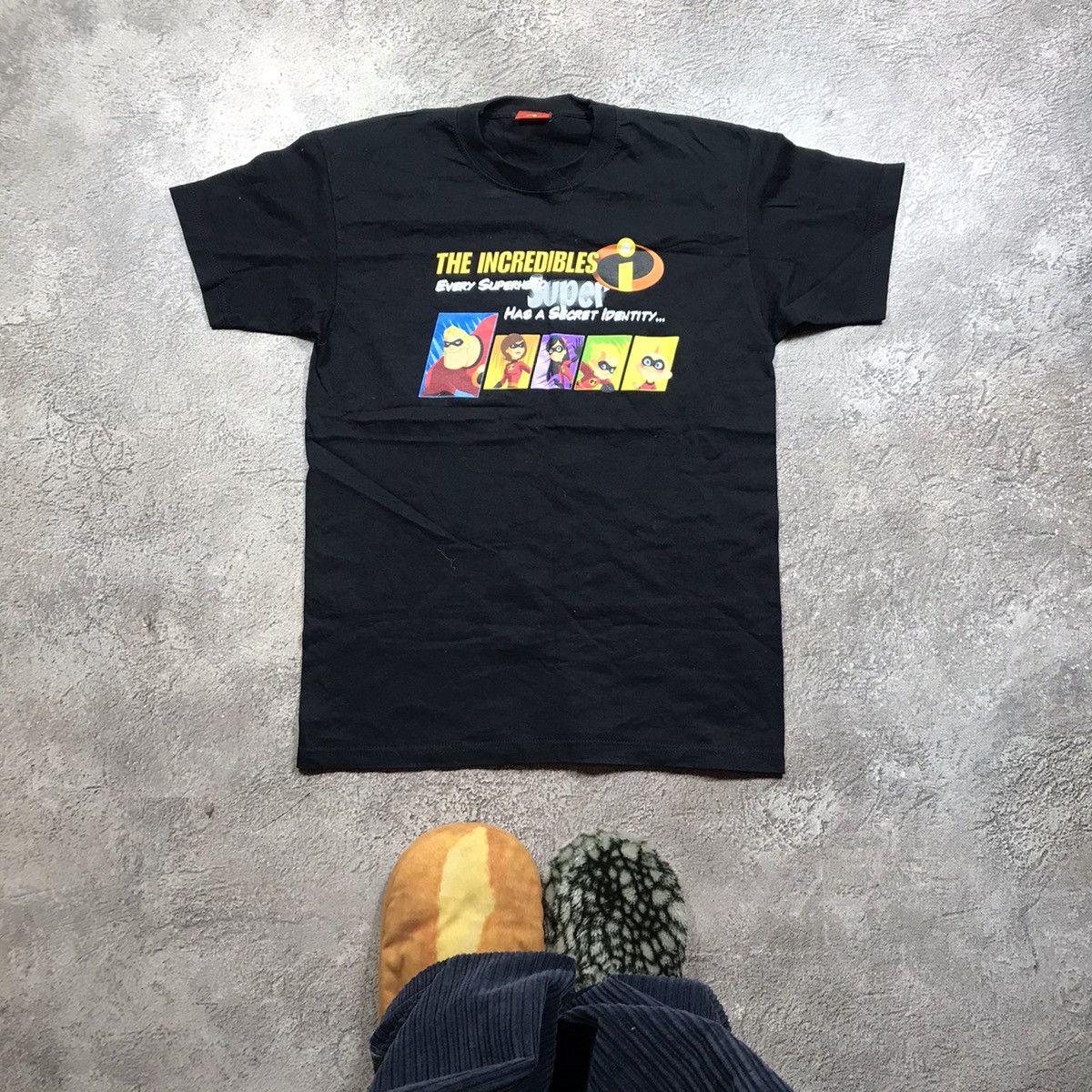 VINTAGE ADULT THE INCREDIBLES CARTOON FUNNY TEE Y2K 90s