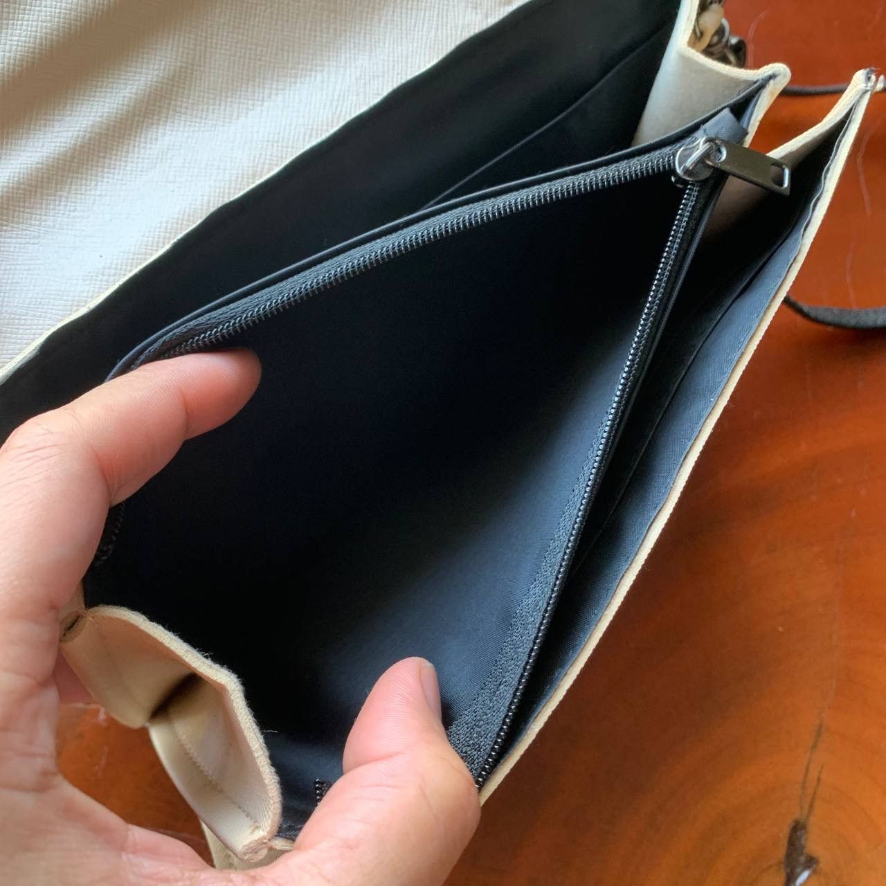 Yohji Yamamoto Y’s by Yohji Yamamoto Small Sling Wallet Leather Bag Size ONE SIZE - 3 Thumbnail