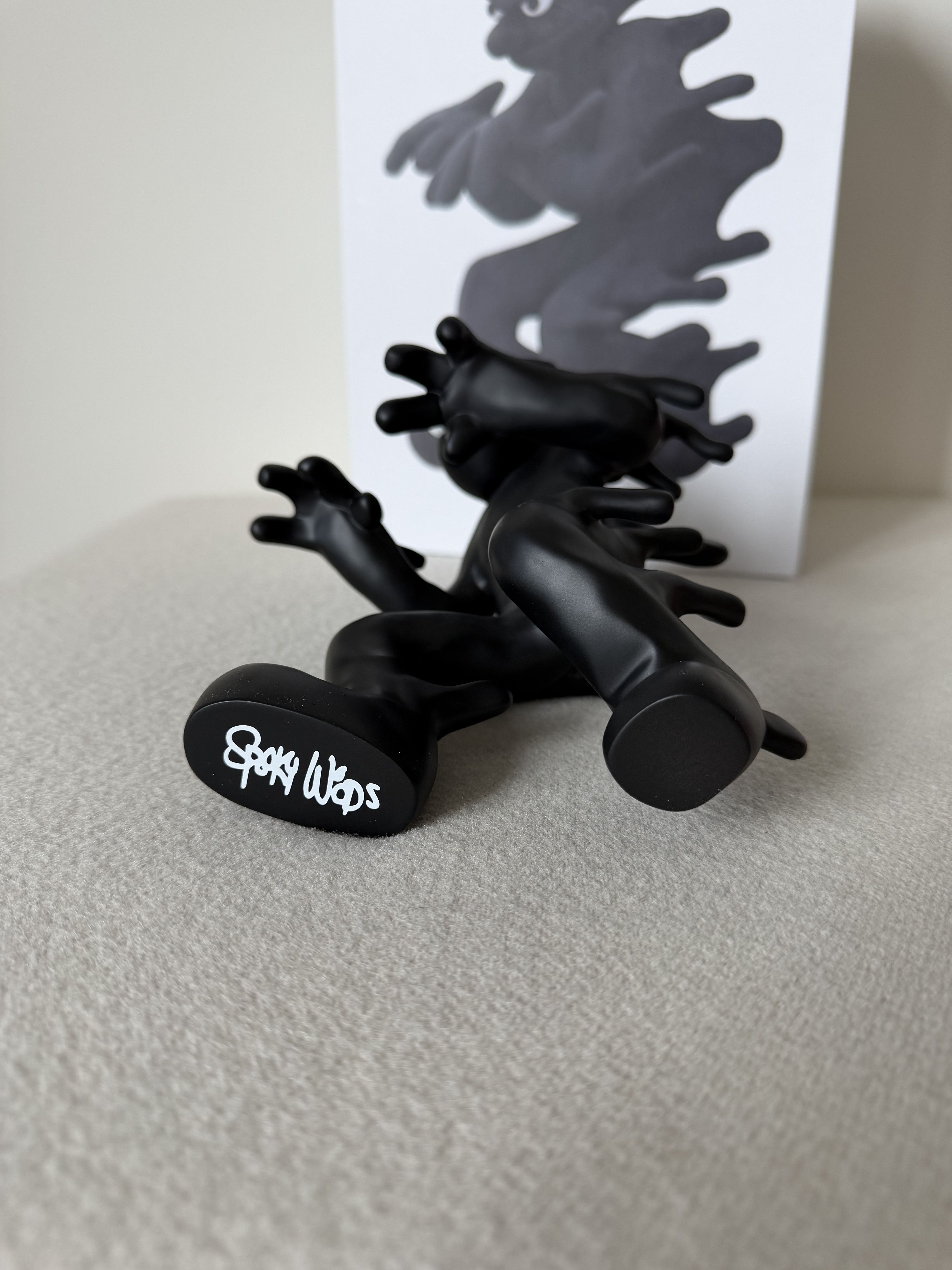 Other Spooky Woods Shadow Sculpture in Black Size ONE SIZE - 4 Thumbnail