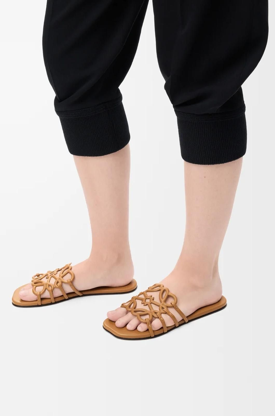 Loewe LOEWE Petal Anagram slides size 38 Size ONE SIZE - 2 Thumbnail