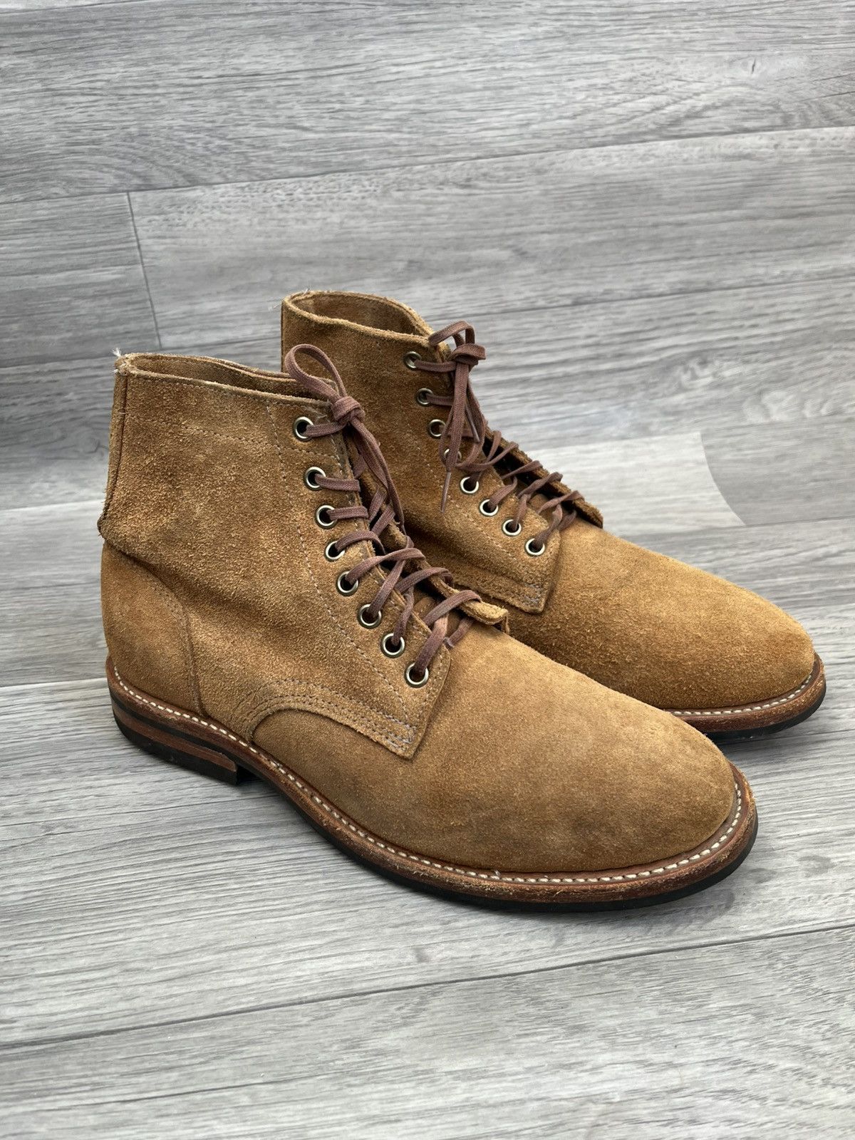 Oak Street Bootmakers Oak street boot maker rough out tan service boots Size US 8 / EU 41 - 9 Thumbnail
