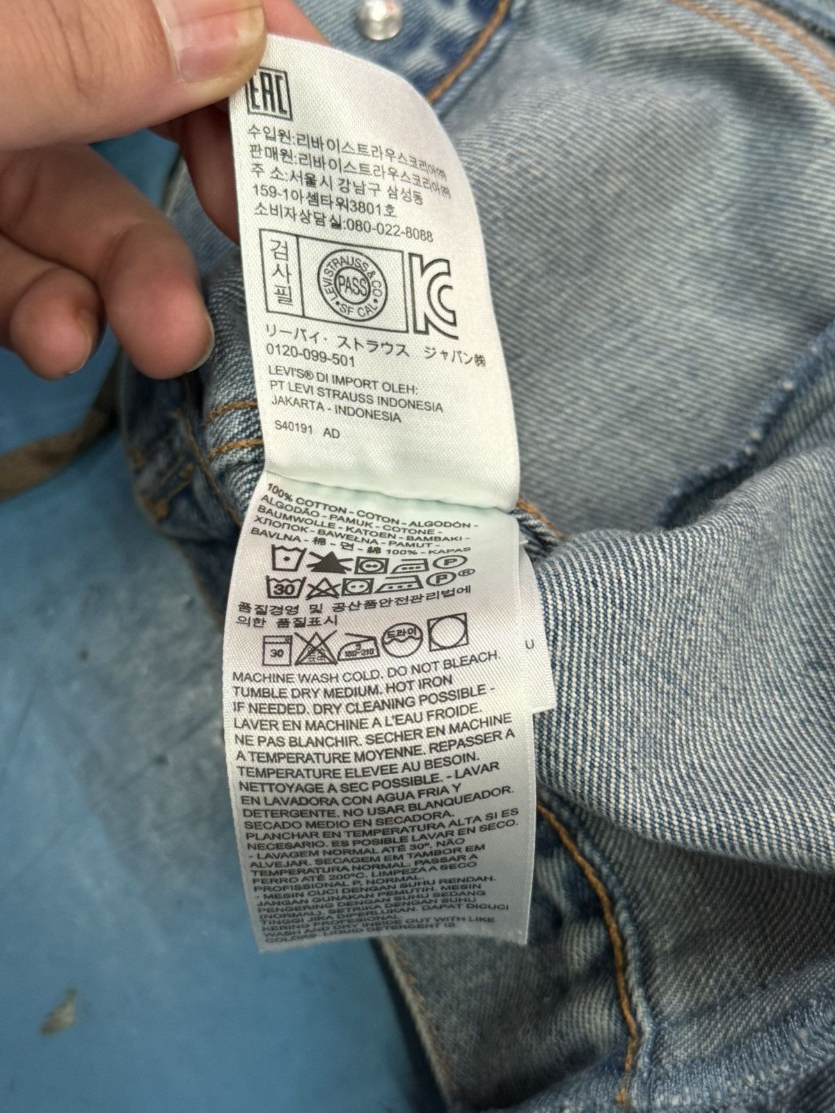 Levi's × Vetements VETEMENTS 18” PATCH WORK LEVIS JACKET Size US L / EU 52-54 / 3 - 13 Thumbnail