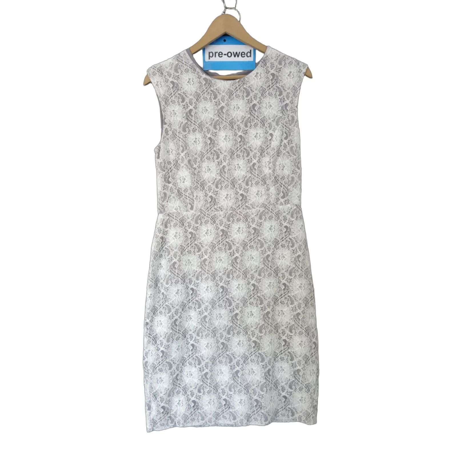 Banana Republic VINTAGE Banana Republic Lace Sheath Sleeveless Women's Round Neck Dress 10 White Midi Floral Lace Zip Lined Party Wedding Spring Summer Adult Womens Size L / US 10 / IT 46 - 1 Thumbnail