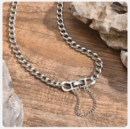 Jewelry Manami x Akira Simple Cuban Chain Necklace with Tassel, Size ONE SIZE - 3 Thumbnail