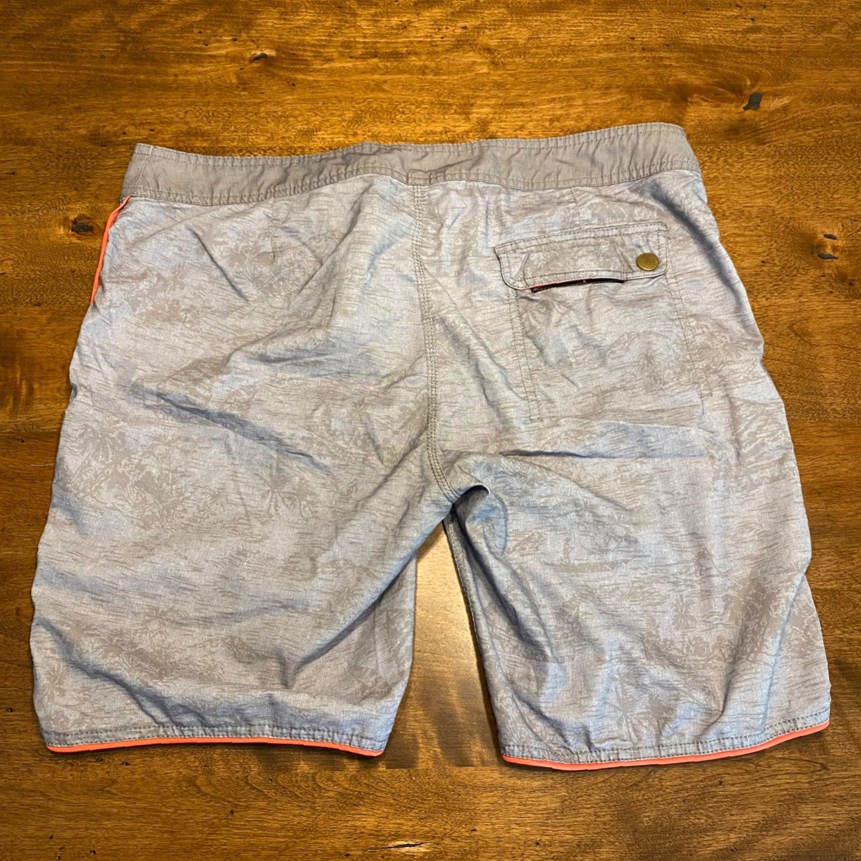 Roark Roark Revival Swim Shorts Mens 36 Gray Blue Floral Drawstring Beach Non Lined Size US 36 / EU 52 - 7 Thumbnail