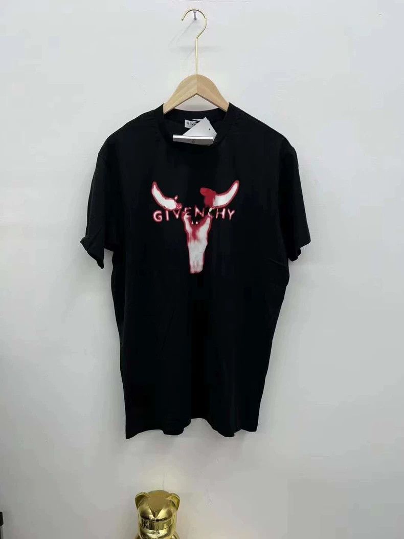 Givenchy Givenchy Bull Head Short Sleeve 2506-Nextarrow Size US S / EU 44-46 / 1 - 1 Thumbnail