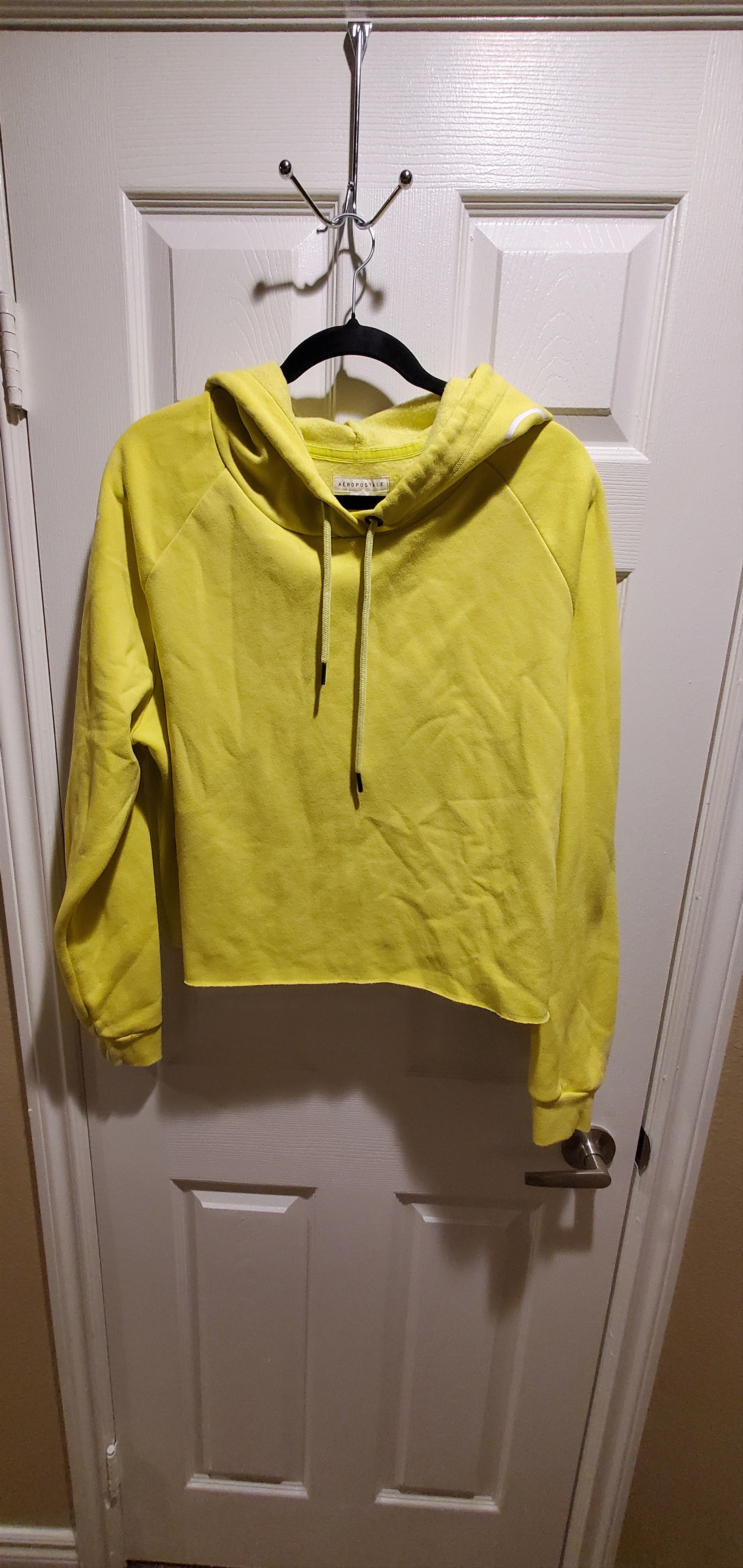 Aeropostale Yellow cropped hoodie (size xl) Size XL / US 12-14 / IT 48-50 - 1 Thumbnail