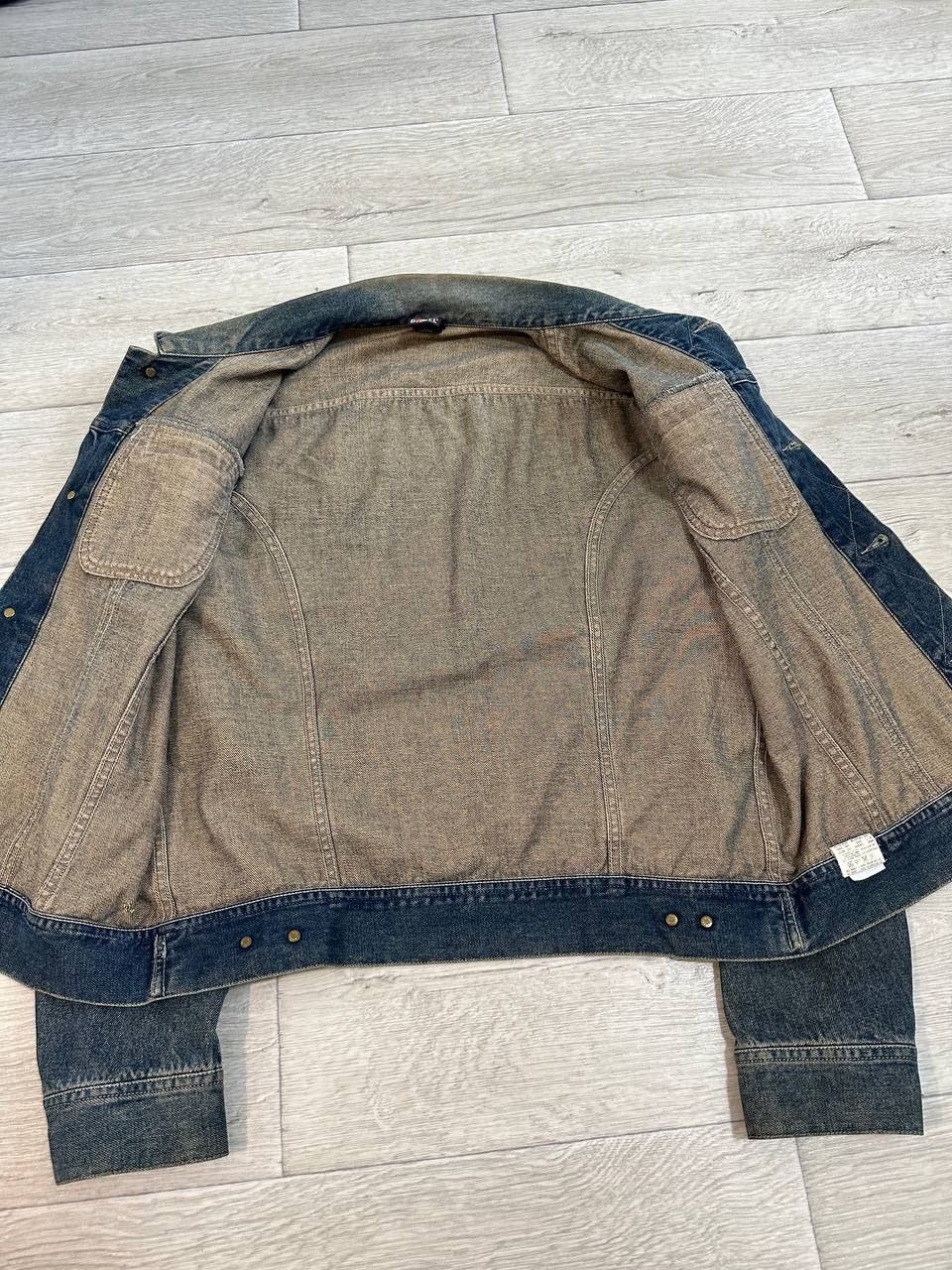 Diesel Vintage DIESEL "Gregg" Dirty Wash Denim Jacket (Y2K / 2006) Size US L / EU 52-54 / 3 - 10 Thumbnail