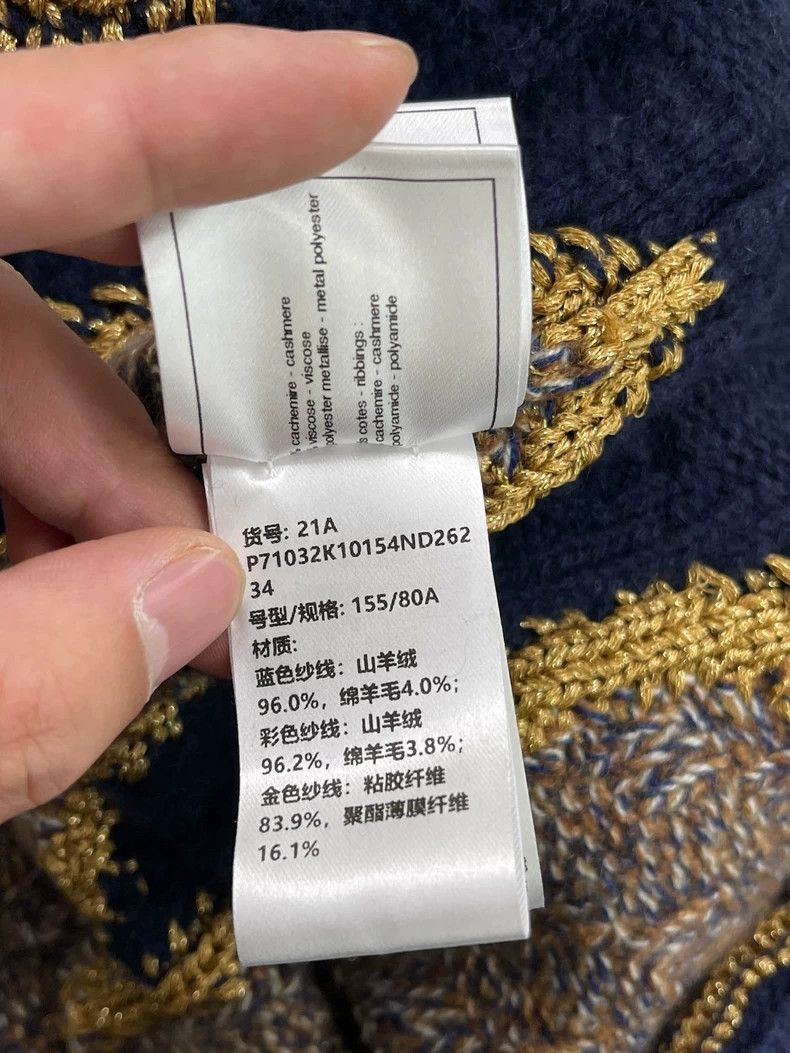 Chanel Chanel Women's Castle High-end Workshop Knitted Sweater Size XXS / US 00 / IT 34 - 7 Thumbnail