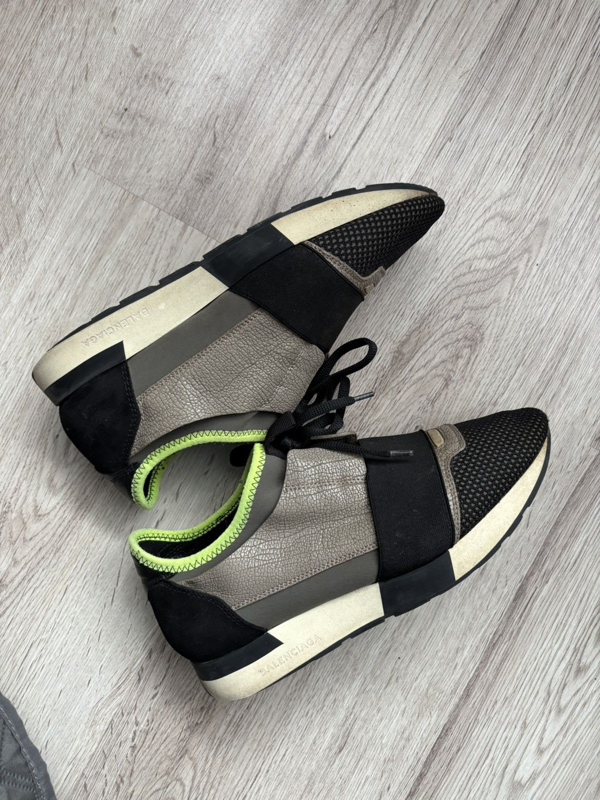 Balenciaga Balenciaga Tri Color Leather and Suede Race Runner Size 38 Size US 8 / IT 38 - 20 Thumbnail