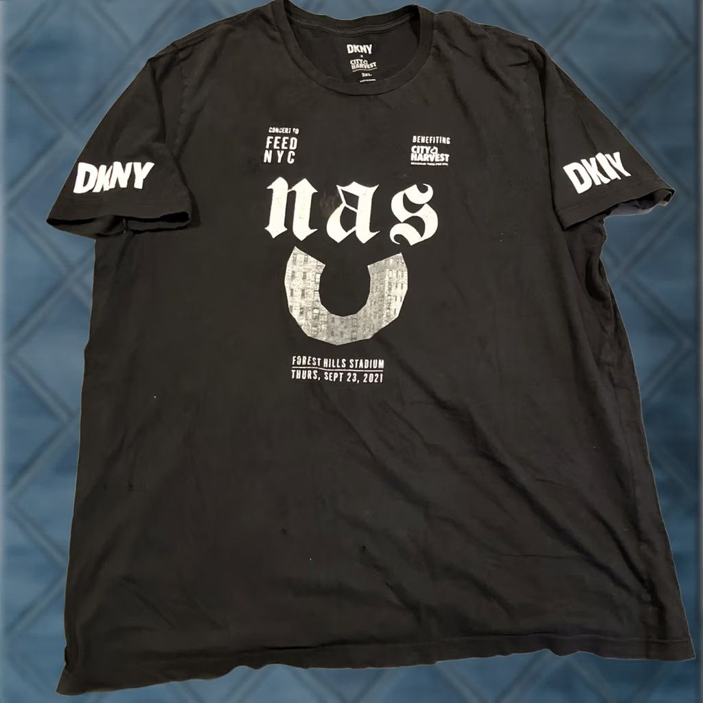 DKNY VINTAGE DKNY T-Shirt Men 3XL Black City Harvest NAS Forest Hills Stadium Concert 90s 3XL Mens Size US XXL / EU 58 / 5 - 1 Thumbnail