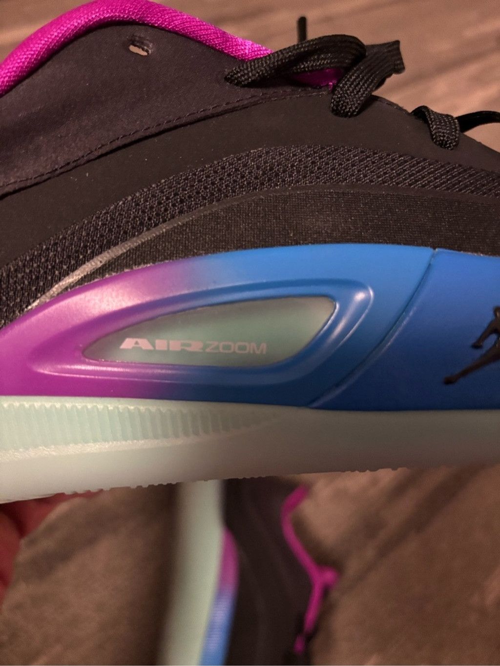 Jordan Brand Jordan Zion Black Athletic Shoes with Pink Collar and Teal L Size US 11 / EU 44 - 8 Thumbnail