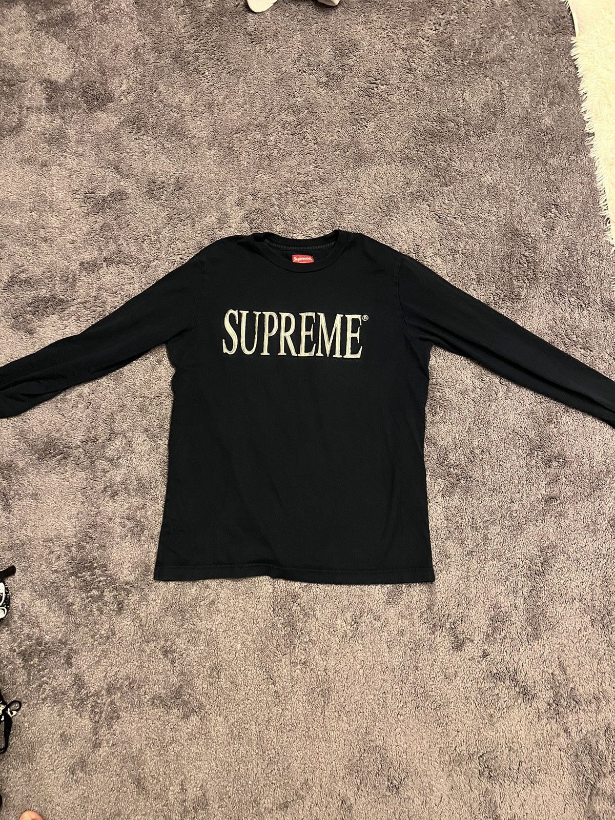 Supreme Supreme gold logo long sleeve Size US M / EU 48-50 / 2 - 4 Thumbnail