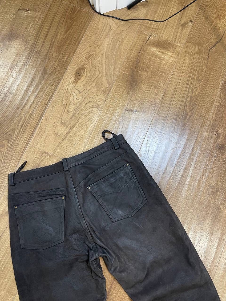 Genuine Leather × Vintage Vintage 90’s Y2K Style Classic Casual Black Leather Pants Size US 36 / EU 52 - 13 Thumbnail