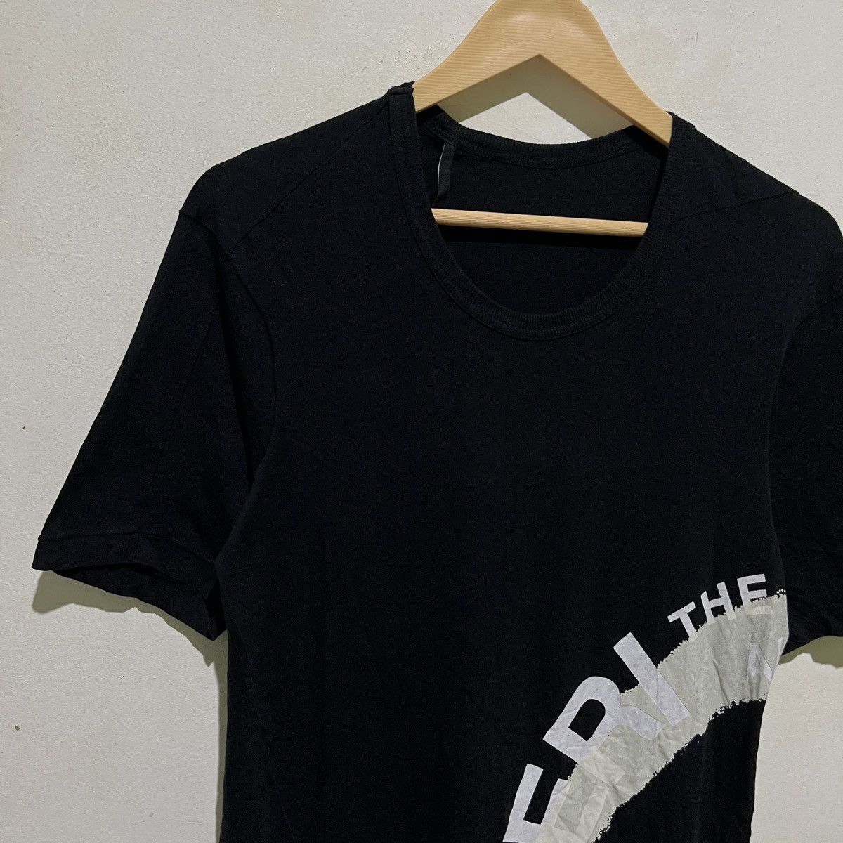 11 By Boris Bidjan Saberi 11 by Boris Bidjan Saberi Print Tshirt Size US XS / EU 42 / 0 - 3 Thumbnail