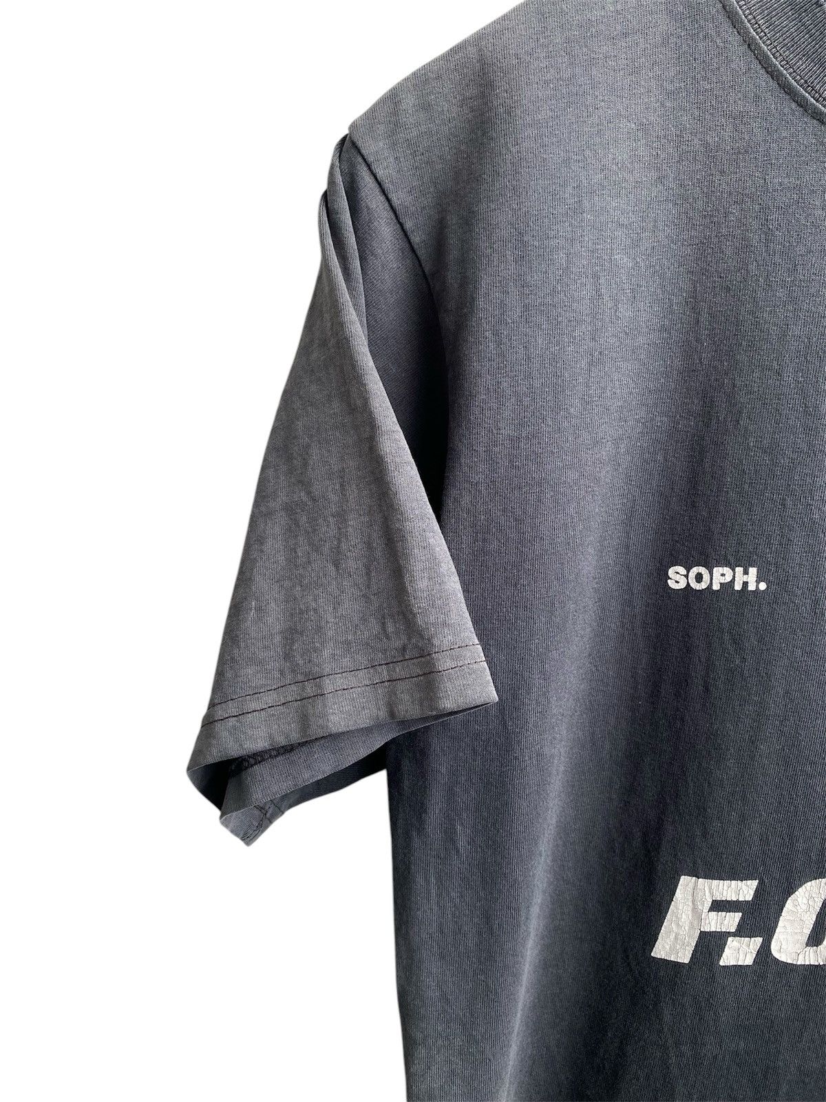F.C.R.B × Sophnet. × Vintage Vintage Distressed Sophnet FCRB Made In World tee Size US M / EU 48-50 / 2 - 4 Thumbnail