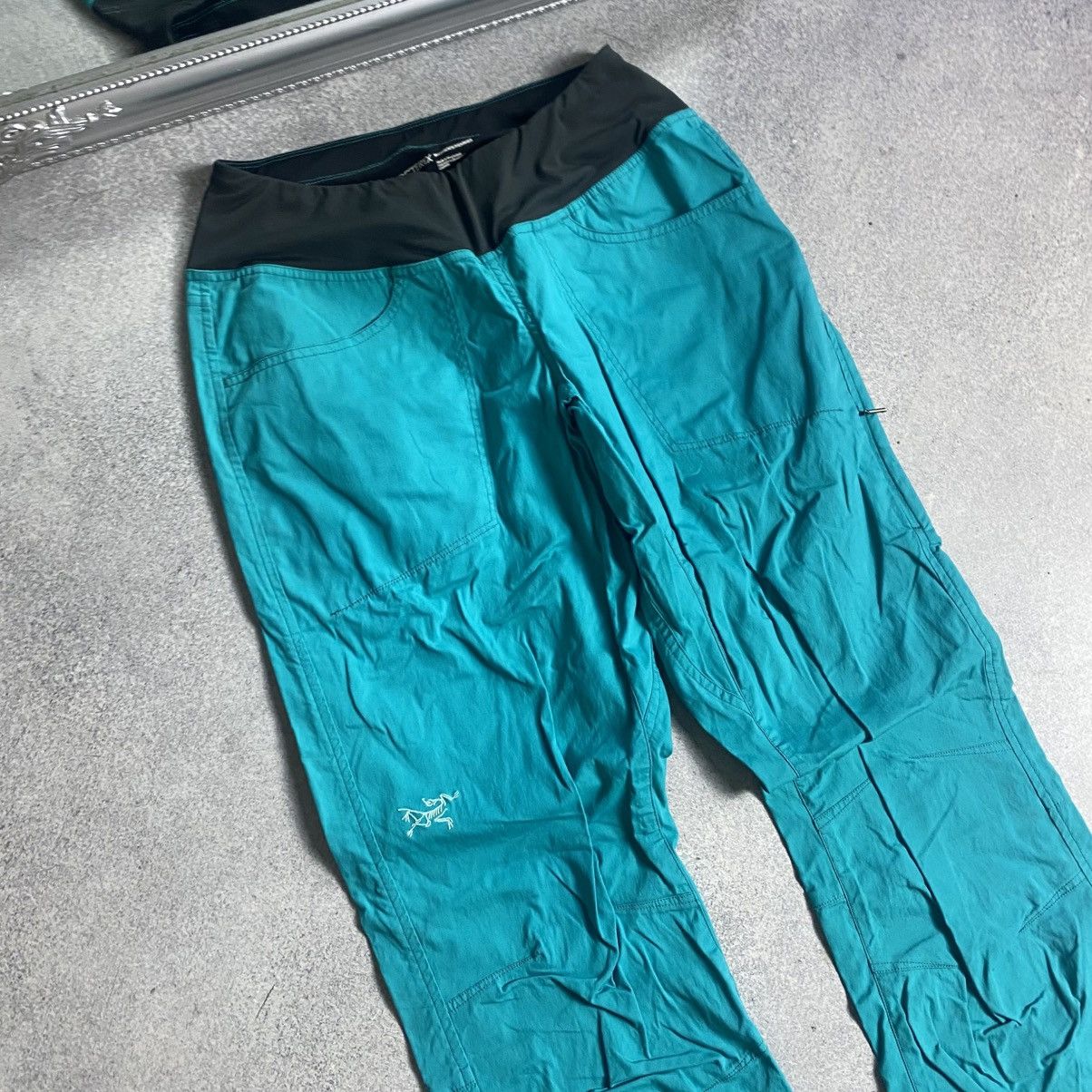 Arc'teryx Arcteryx Pants Size 27" / US 4 / IT 40 - 3 Thumbnail