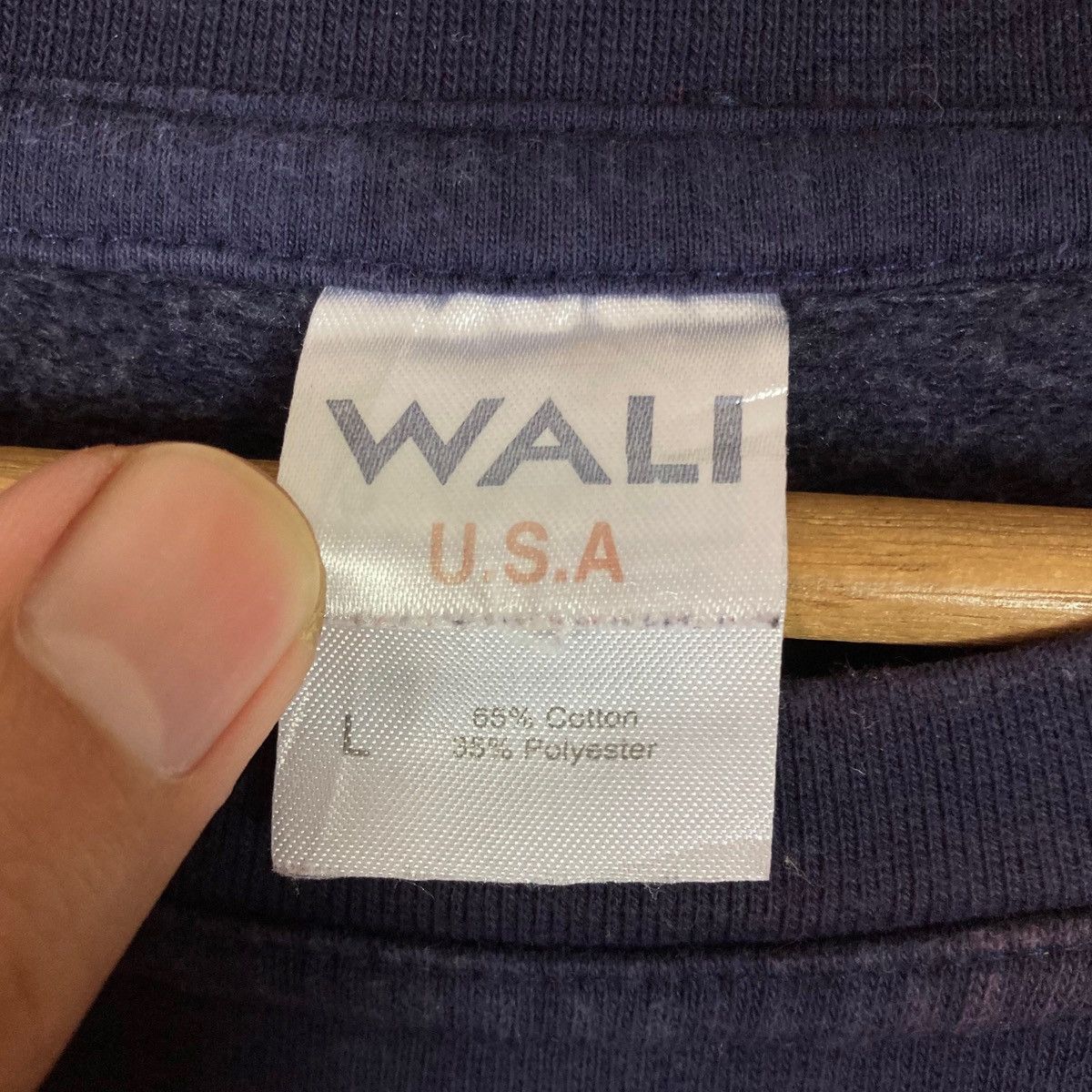 Vintage Vintage Wali USA Pullover Jumper Sweatshirt Size US L / EU 52-54 / 3 - 6 Thumbnail