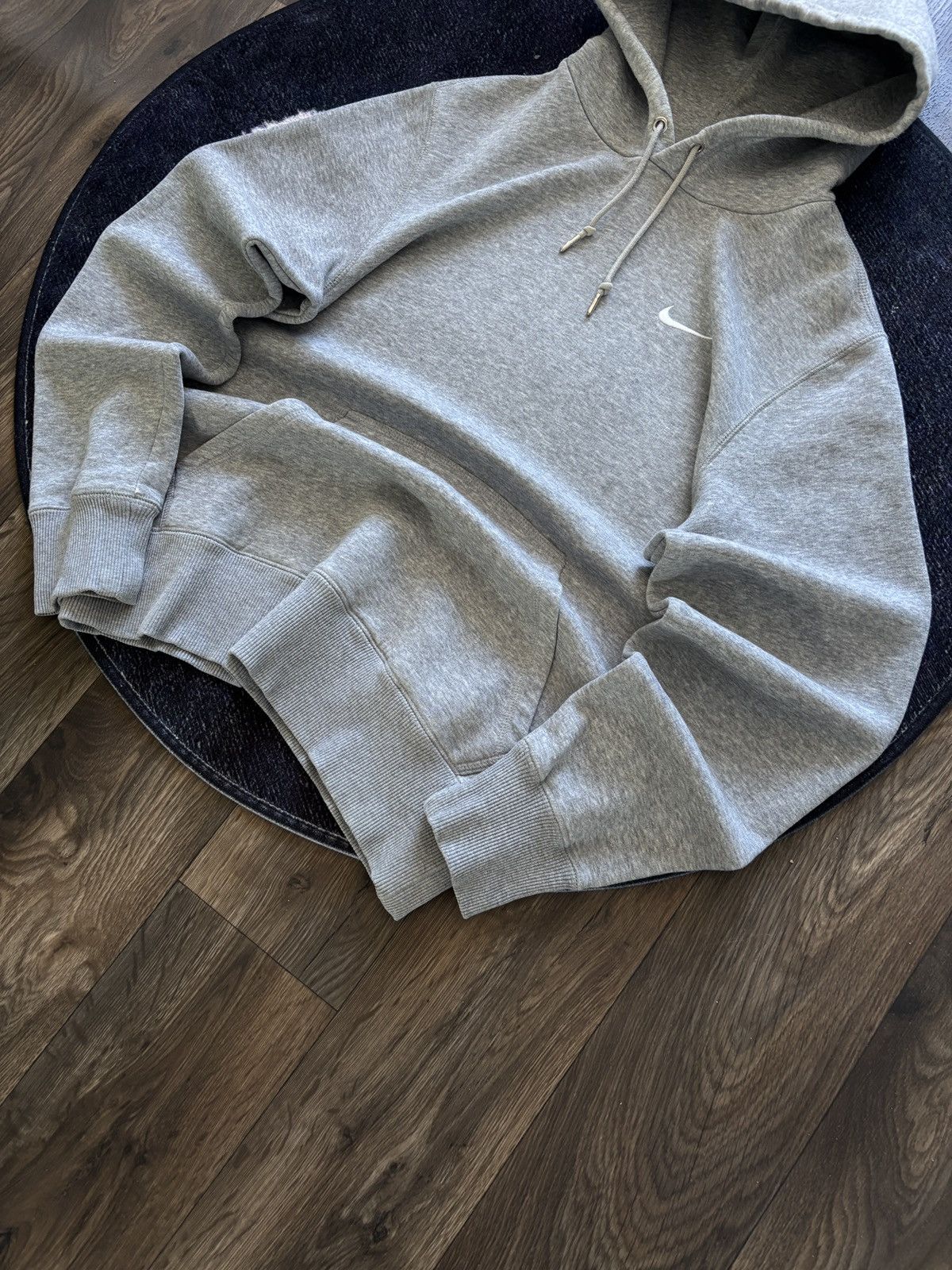 Nike Vintage y2k faded boxy grey embroidered grunge nike hoodie Size S / US 4 / IT 40 - 3 Thumbnail