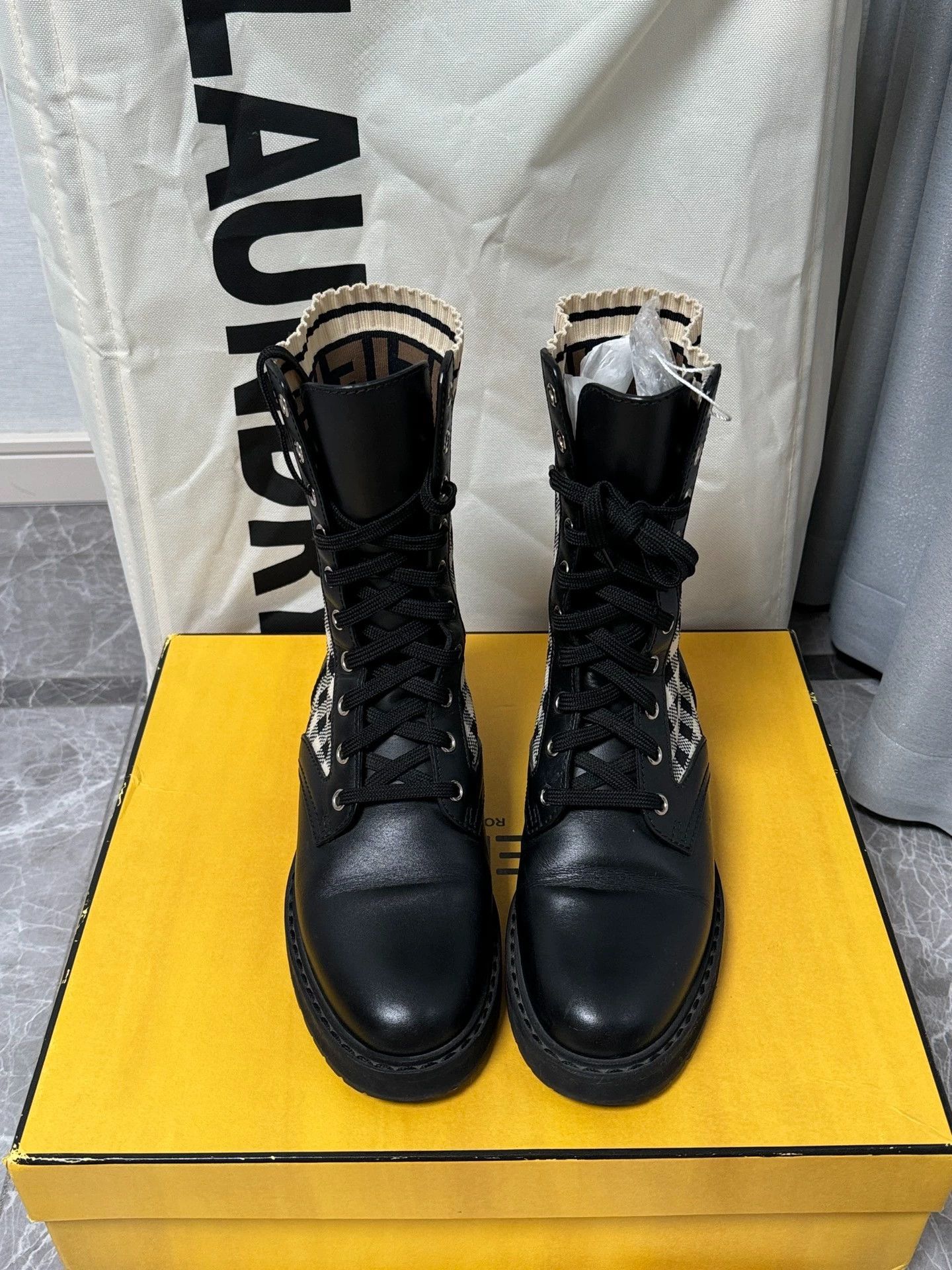 Fendi Fendi Black & White Check Knit Martin Boots 36 98 New Size US 5.5 / IT 35.5 - 2 Thumbnail